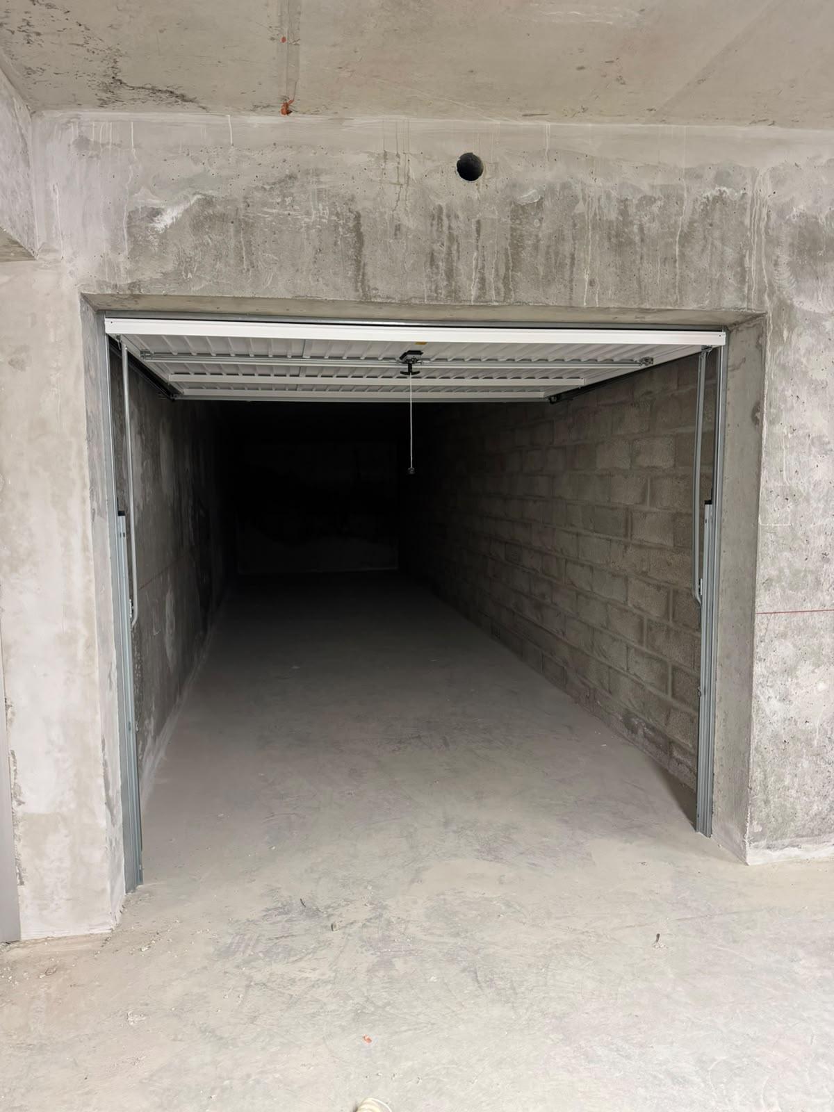 Garage double 28 m2 / espace de stockage