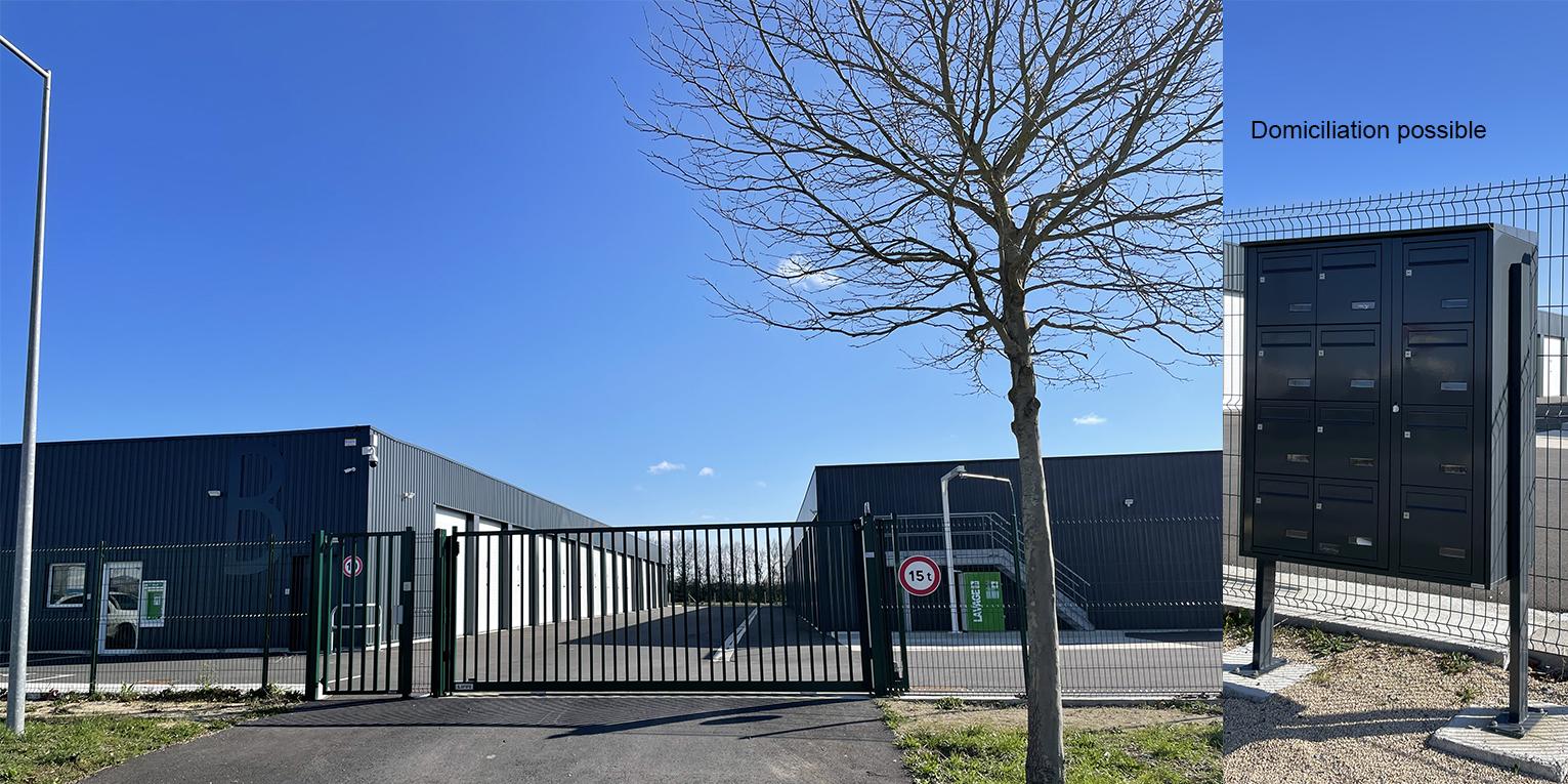 BOX DE STOCKAGE SÉCURISÉ DE 29 M² -
