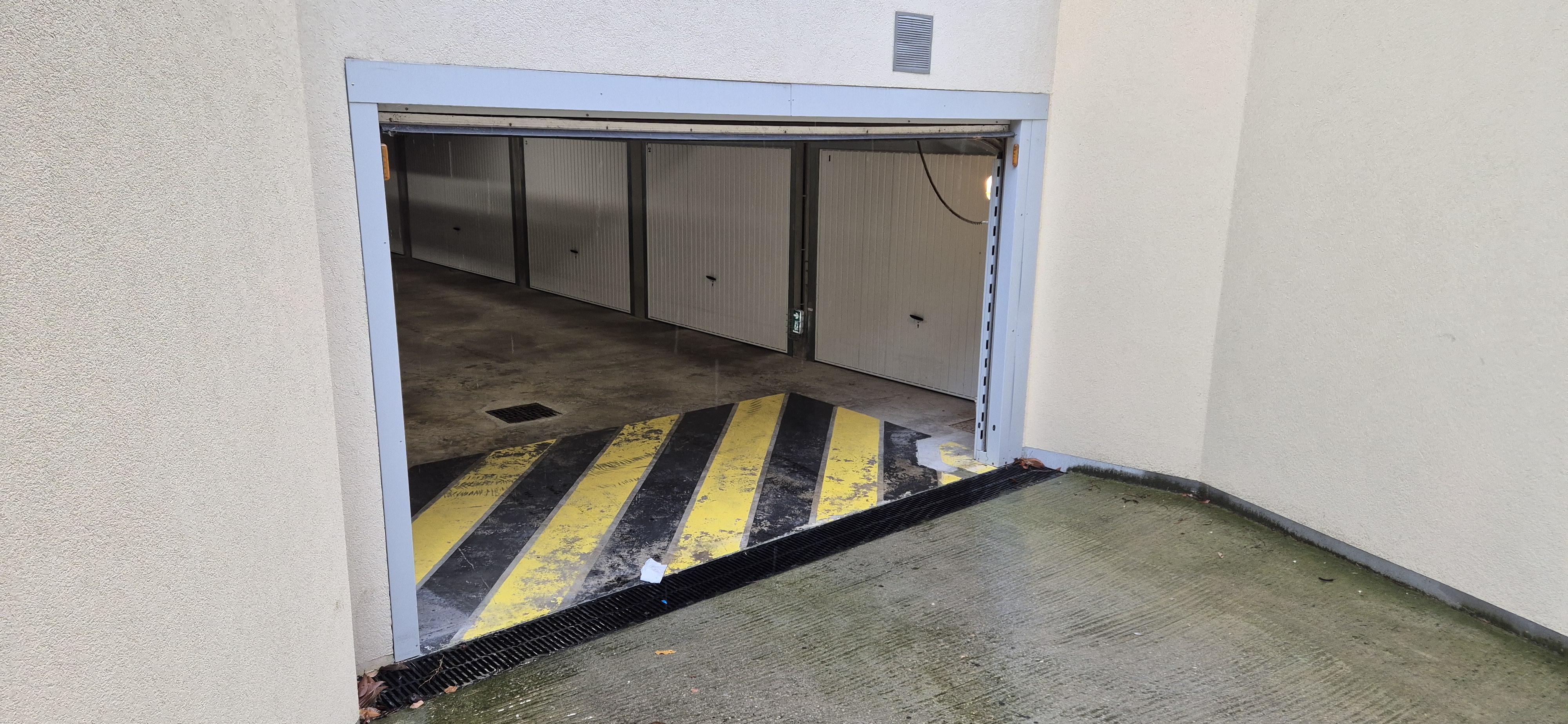 Garage/Box - 13m² à Sassenage