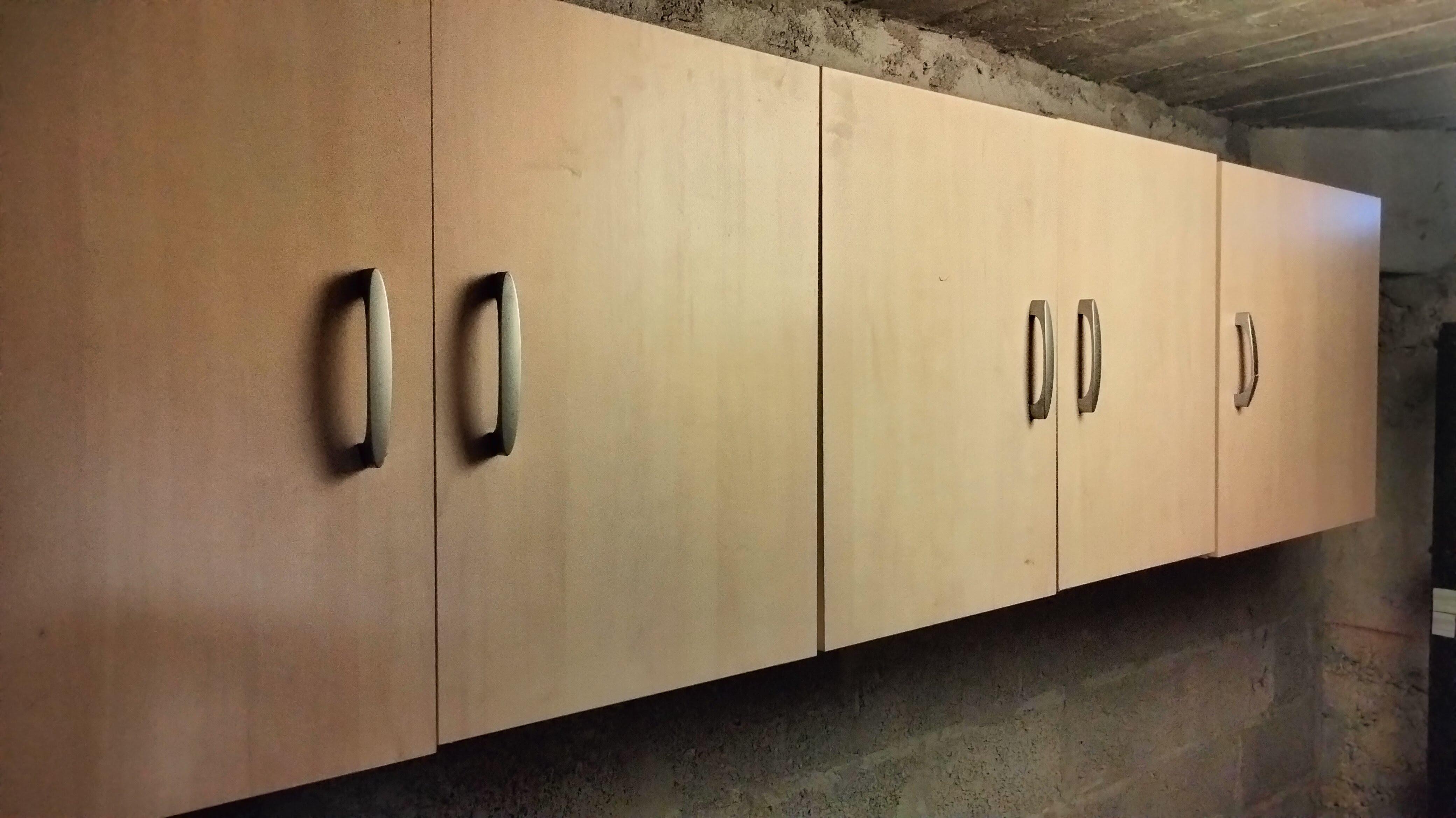Cave saine et sécurisée à louer, accès pratique
