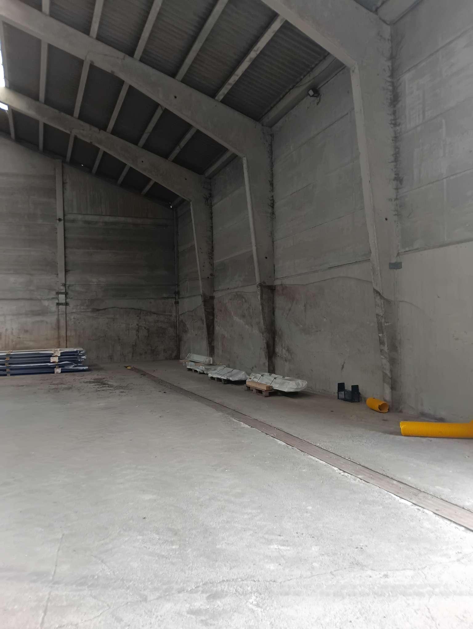 hangar de stockage