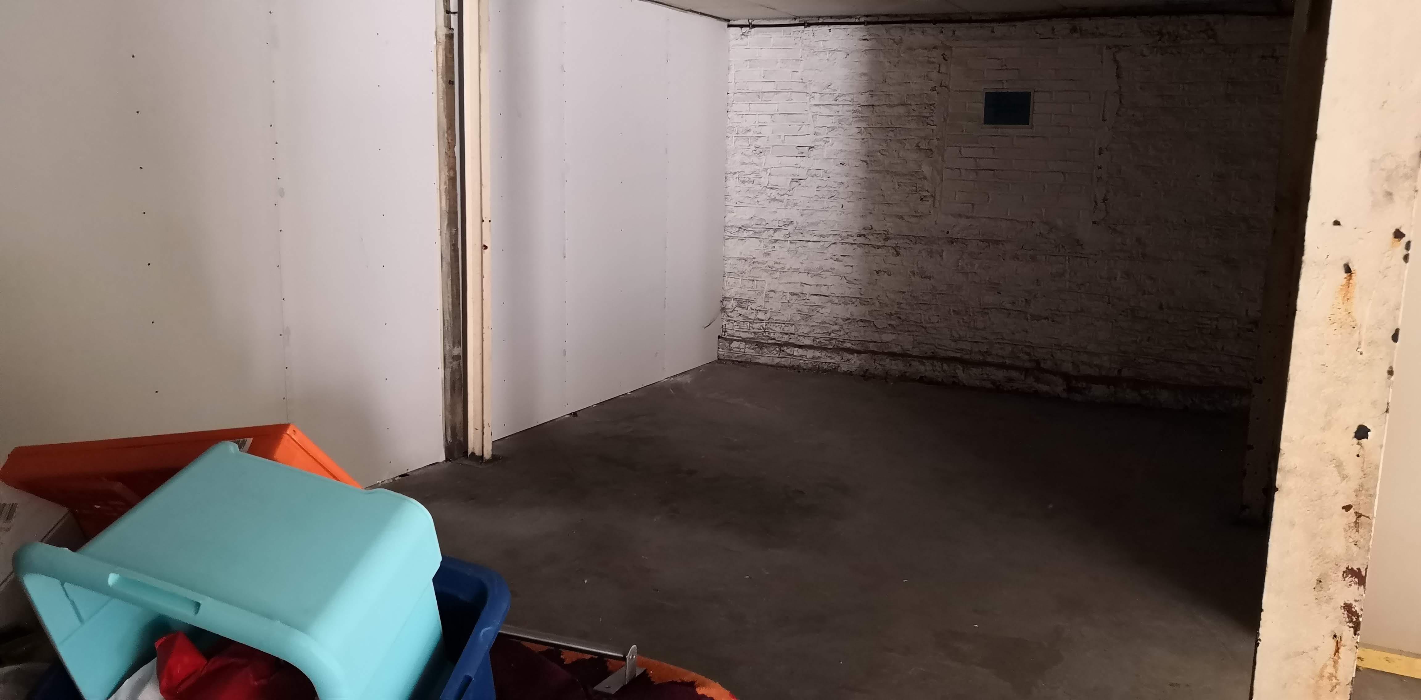 Box de 20m² en lieu sécurisé
