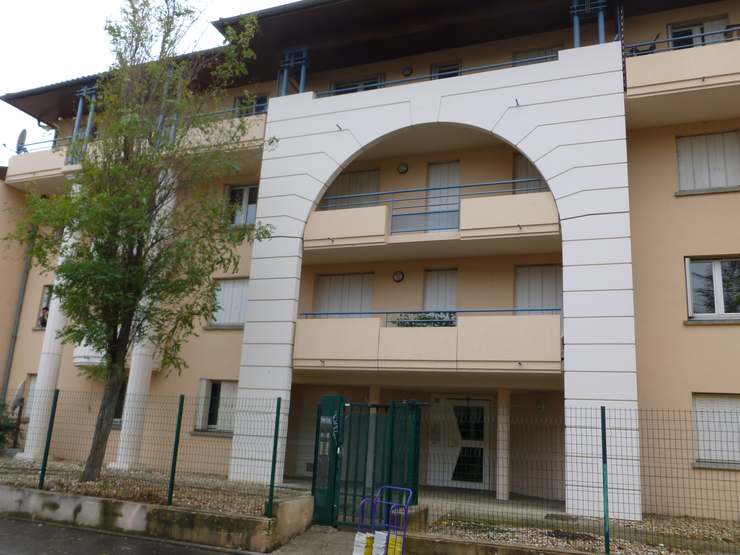 INTRA - Garage Vitry