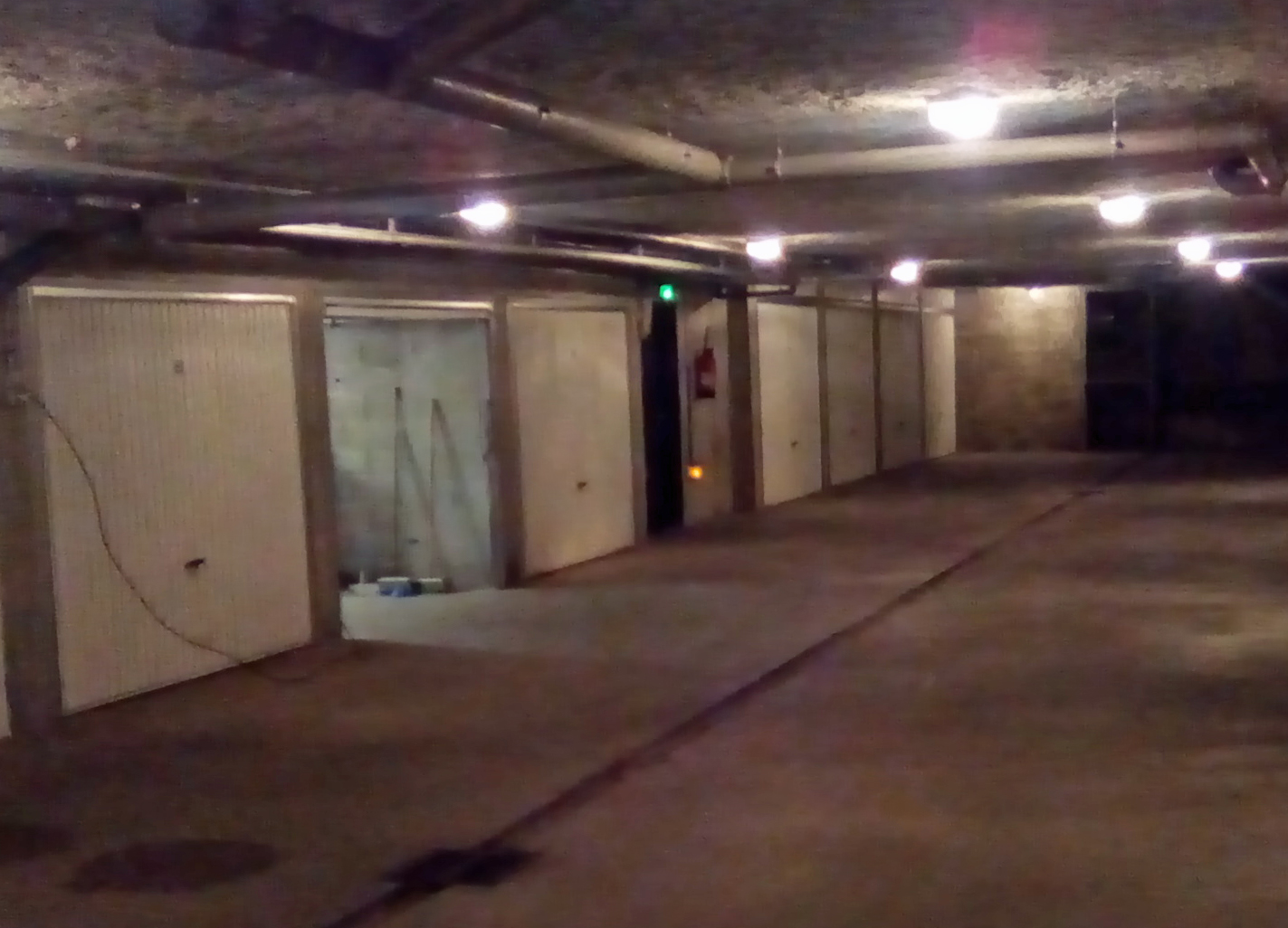 Garage à louer à Villeurbanne