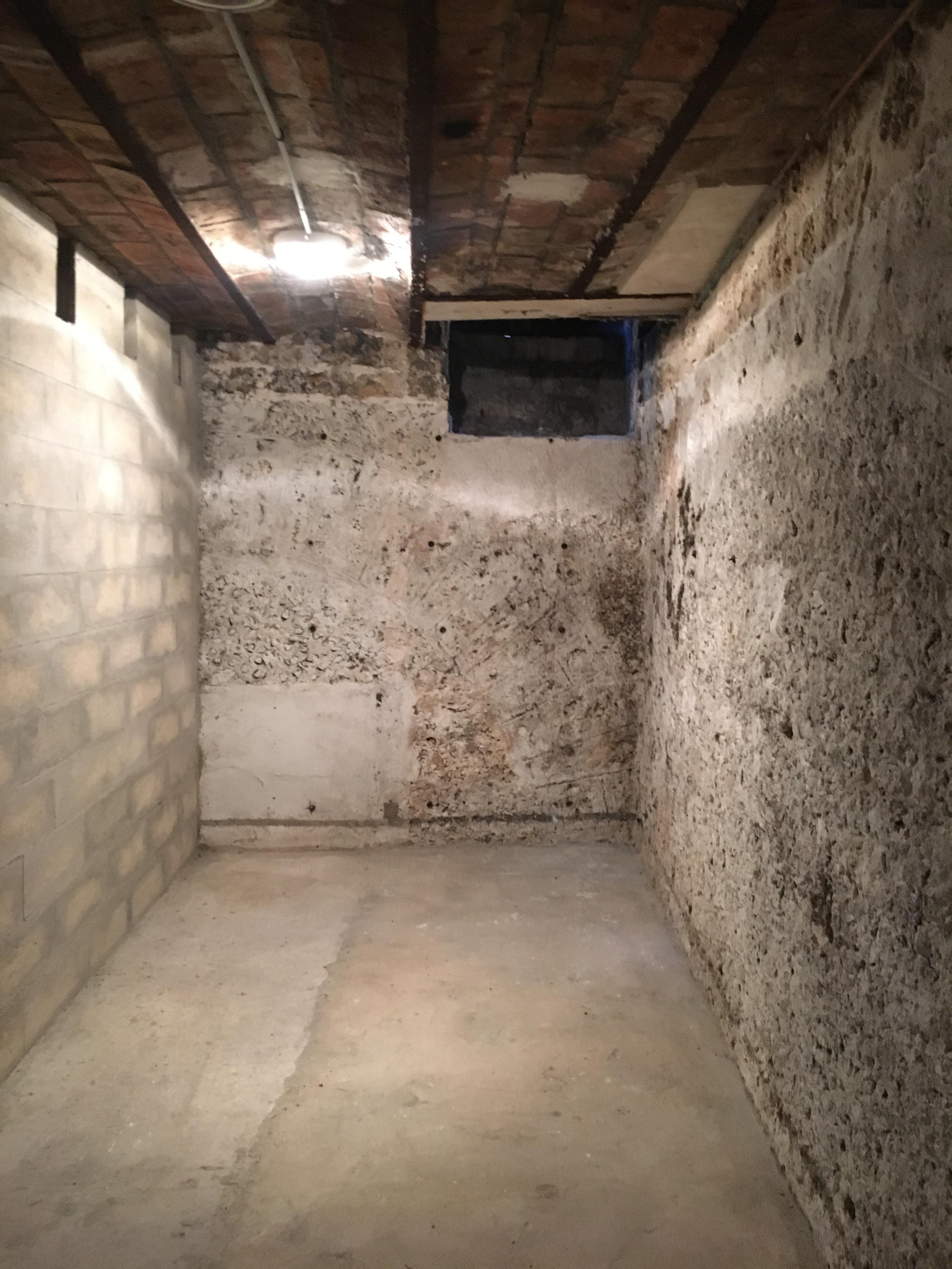 Location cave pour stockage - Paris 16