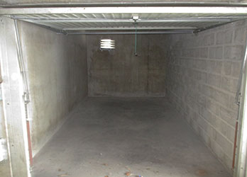 Garage - box à Louer aux Chartrons