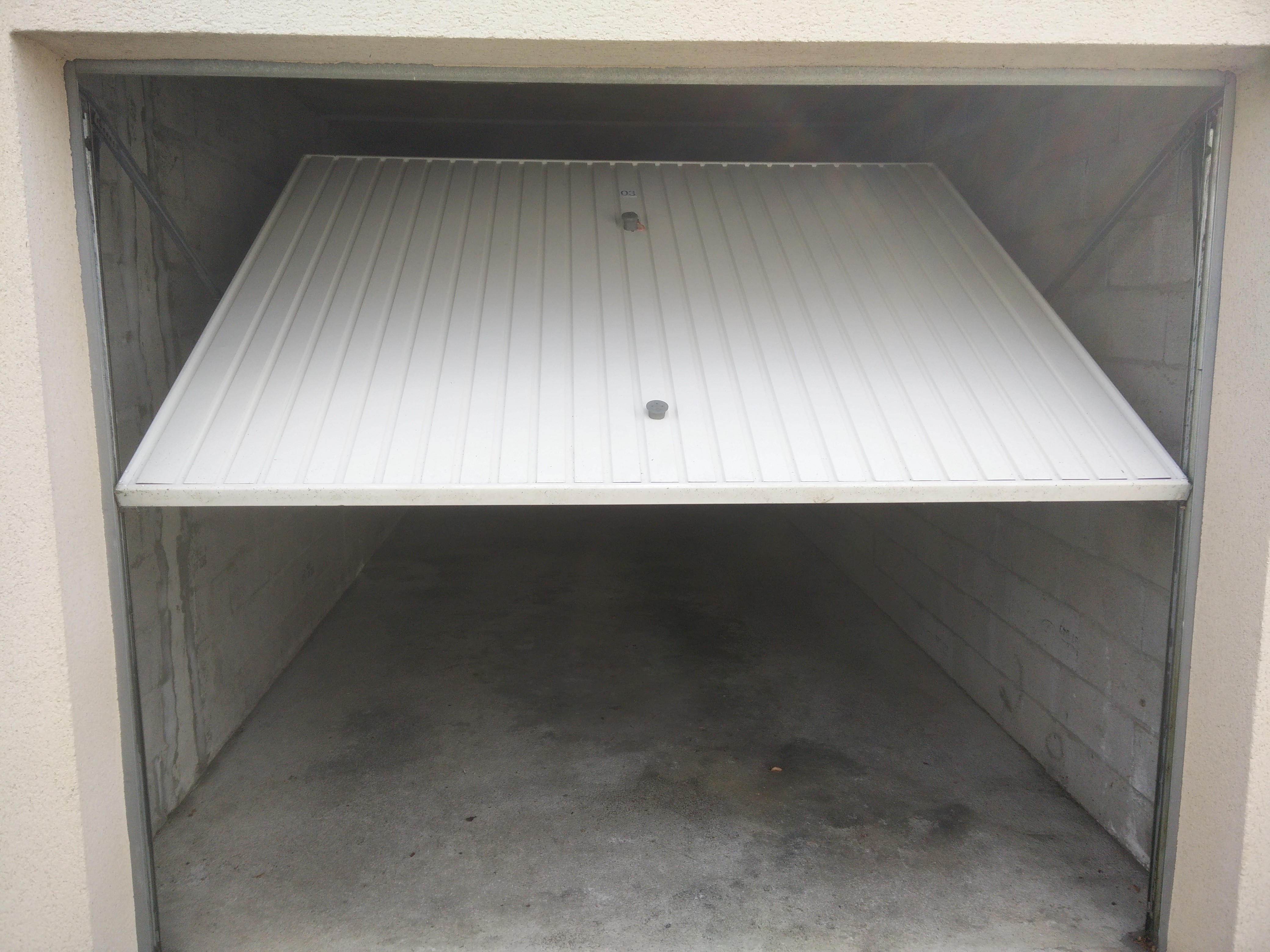 Garage privé / Eysines