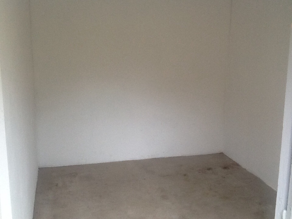Espace de stockage refait à neuf dans une dépendance