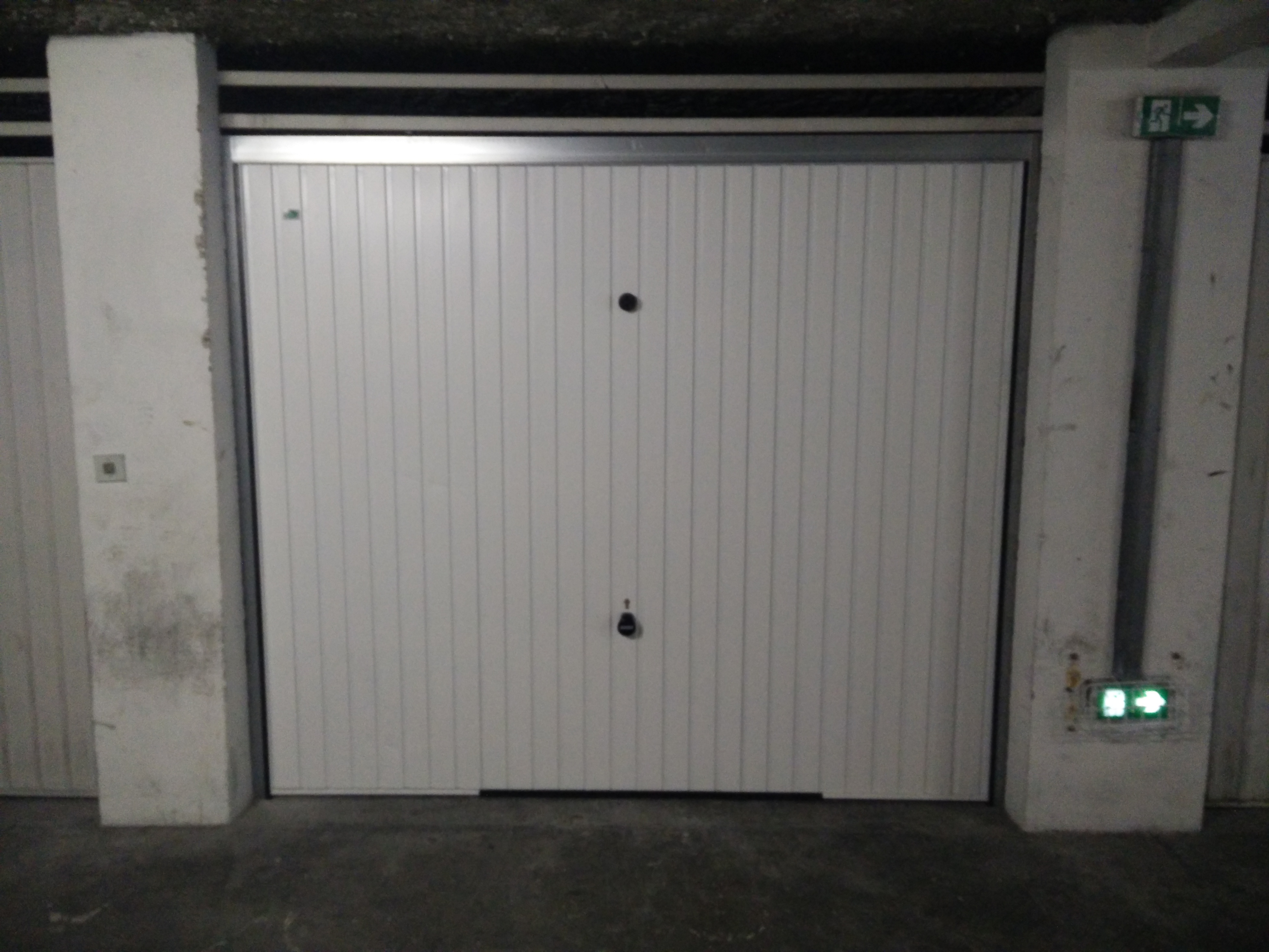 Garage fermé à Bordeaux Chartrons