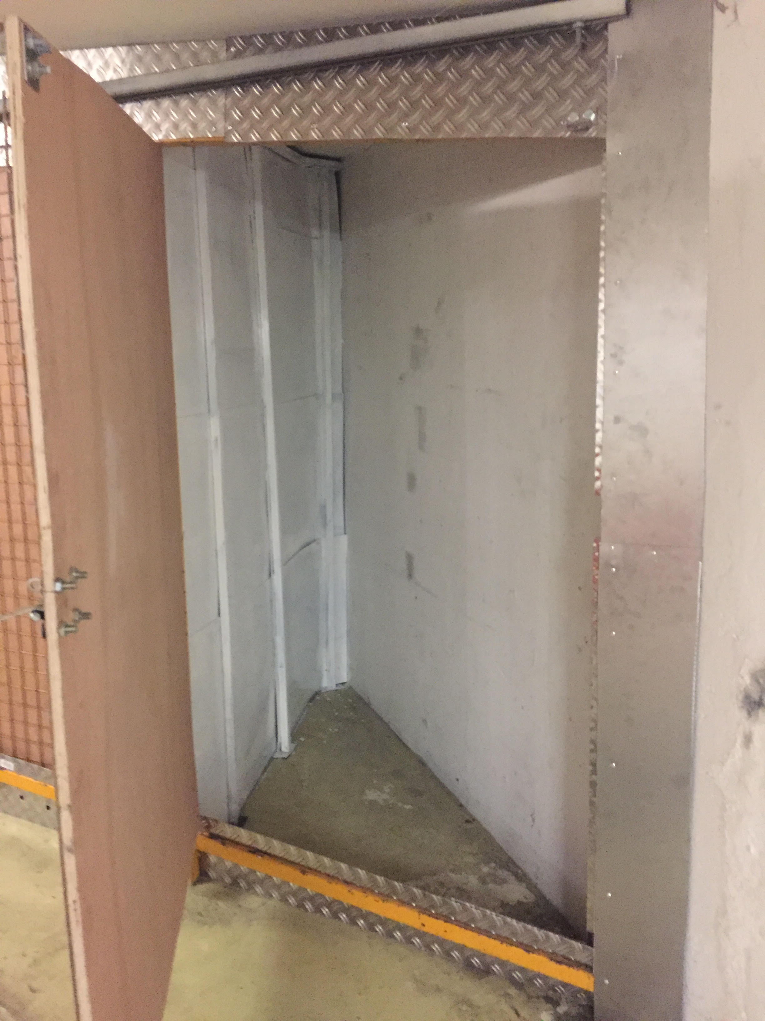 Box de stockage individuel sécurisé 0,8m² - Paris