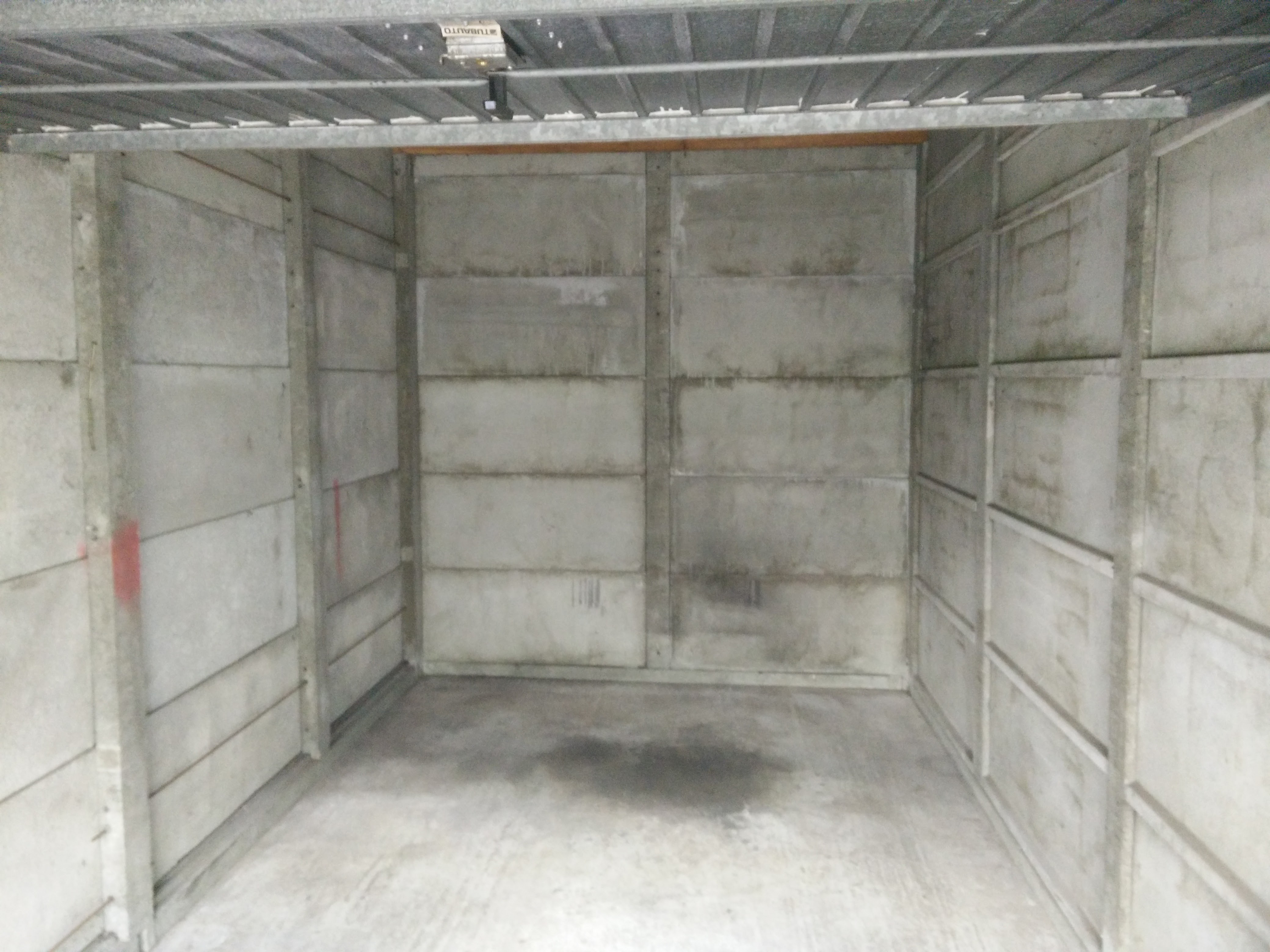 Location d'un garage / box à Eysines