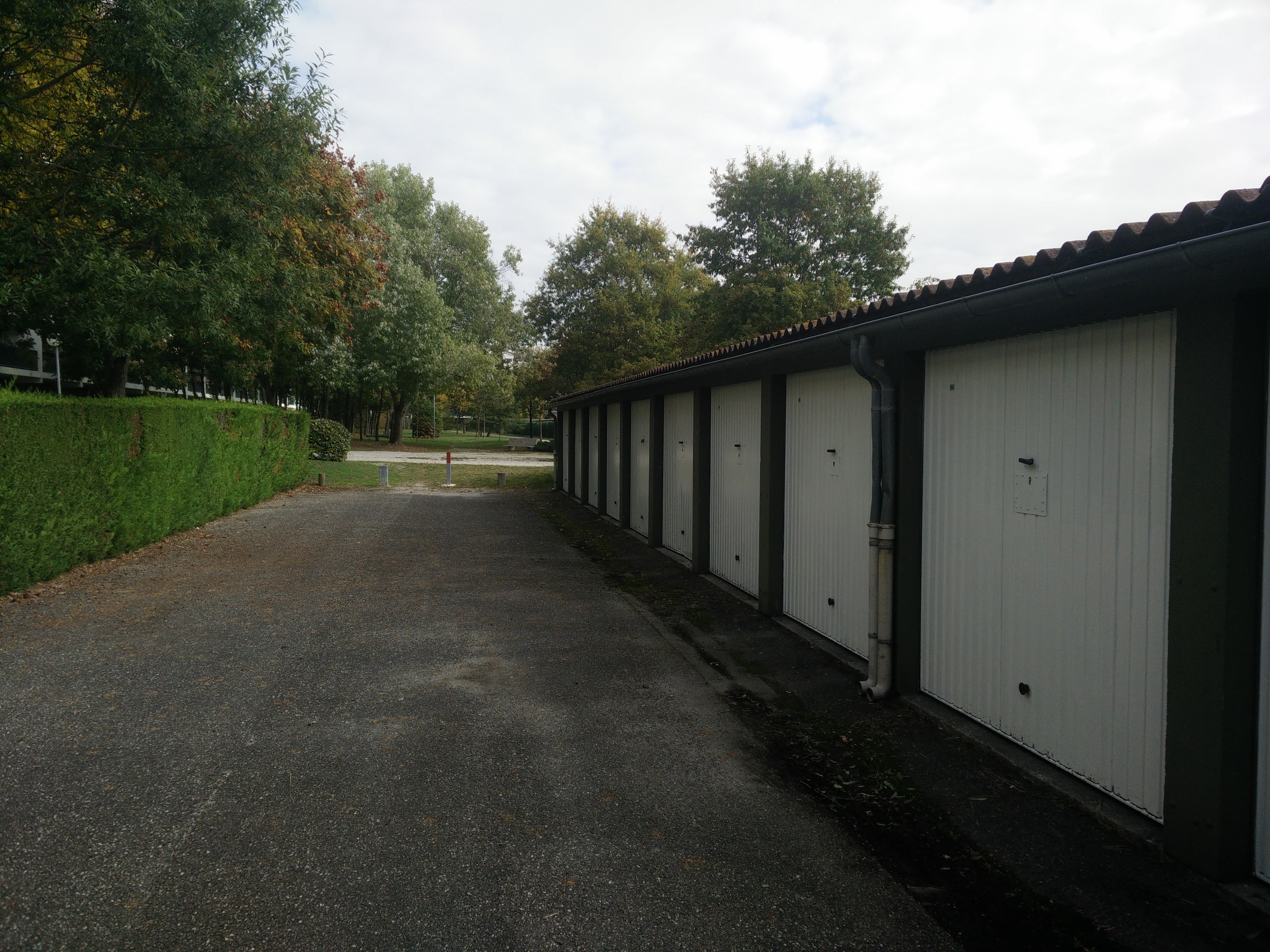 Garage à louer