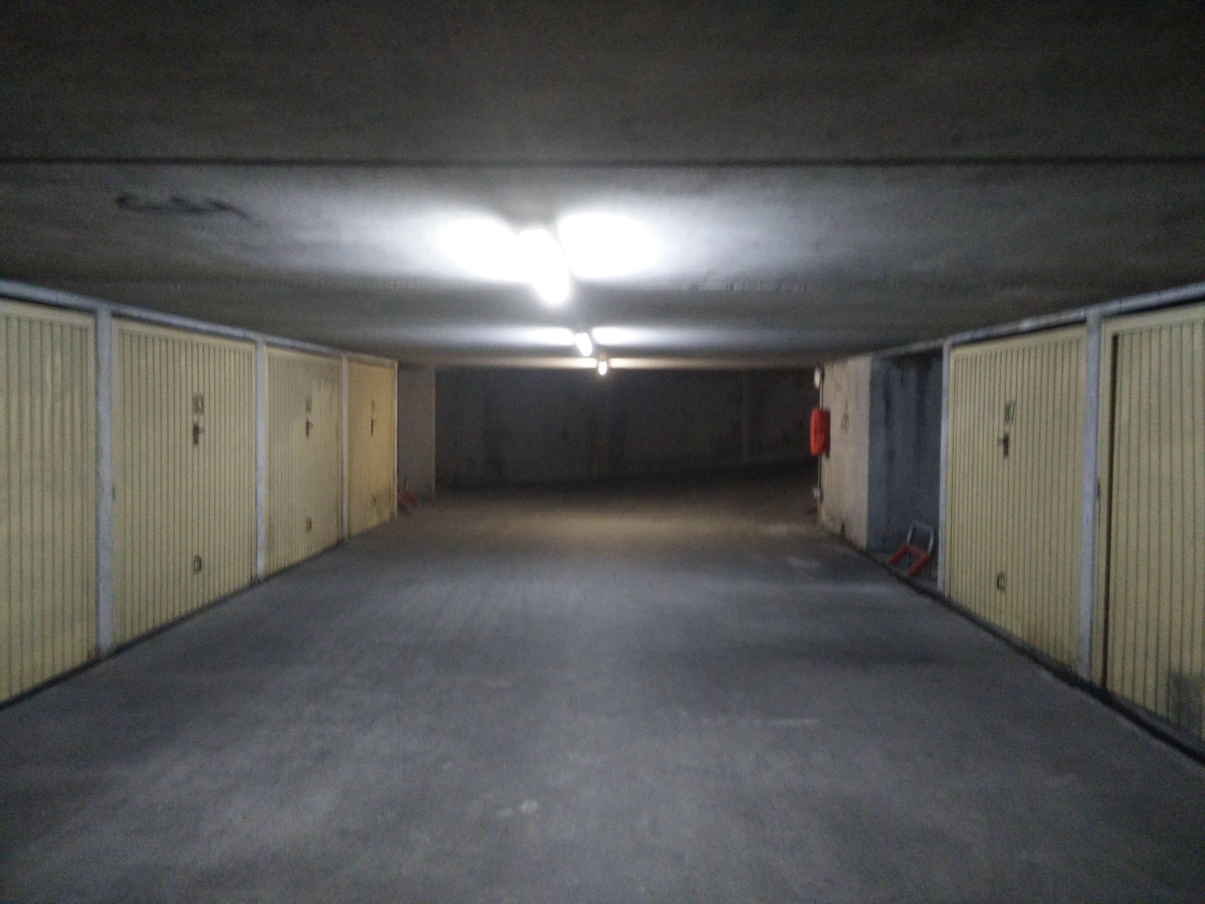 Garage en sous-sol / Lyon 3