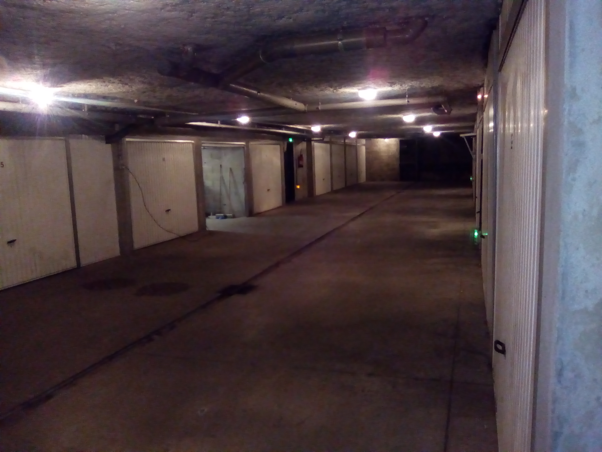 Garage en location