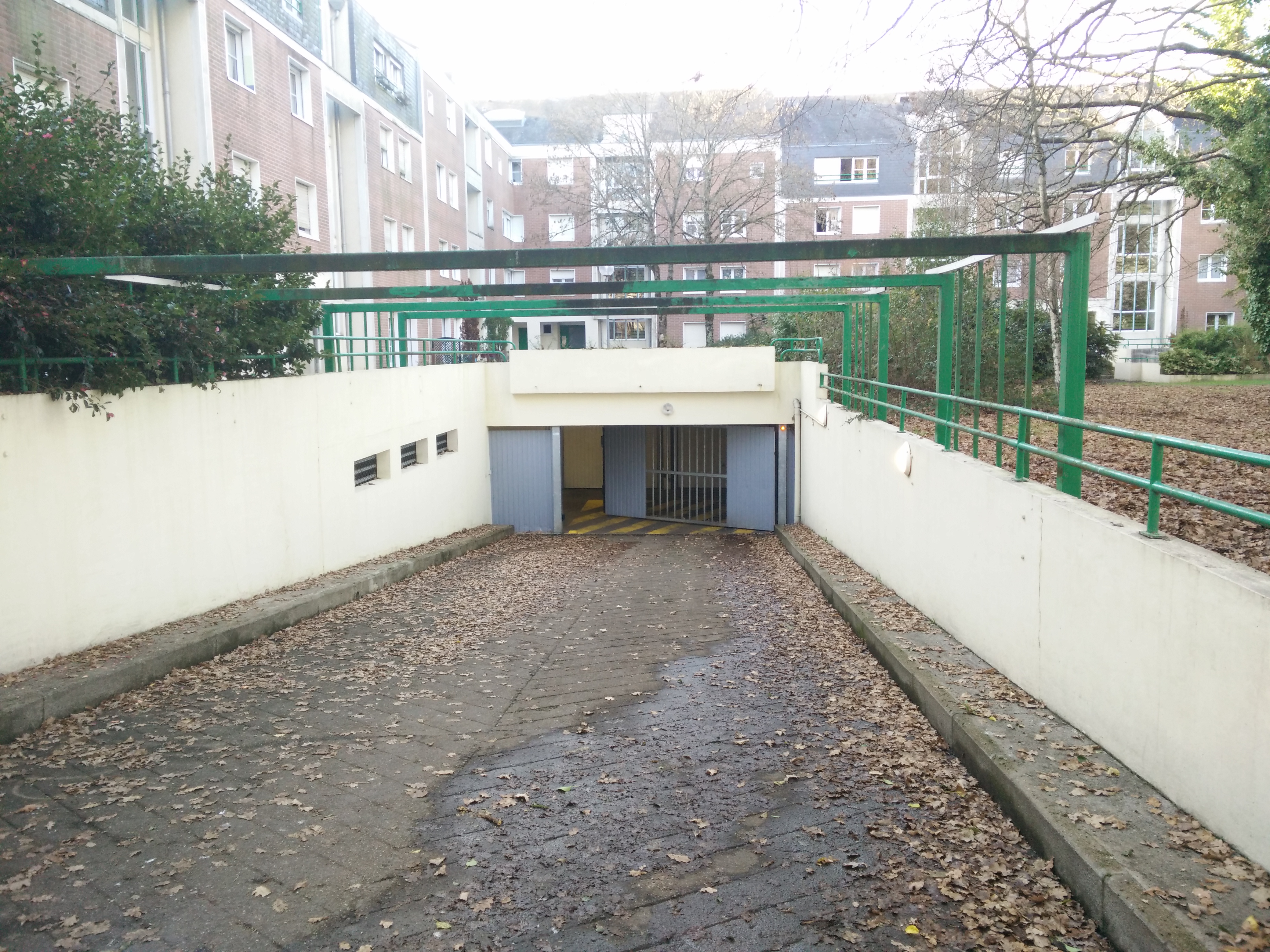 Garage fermé