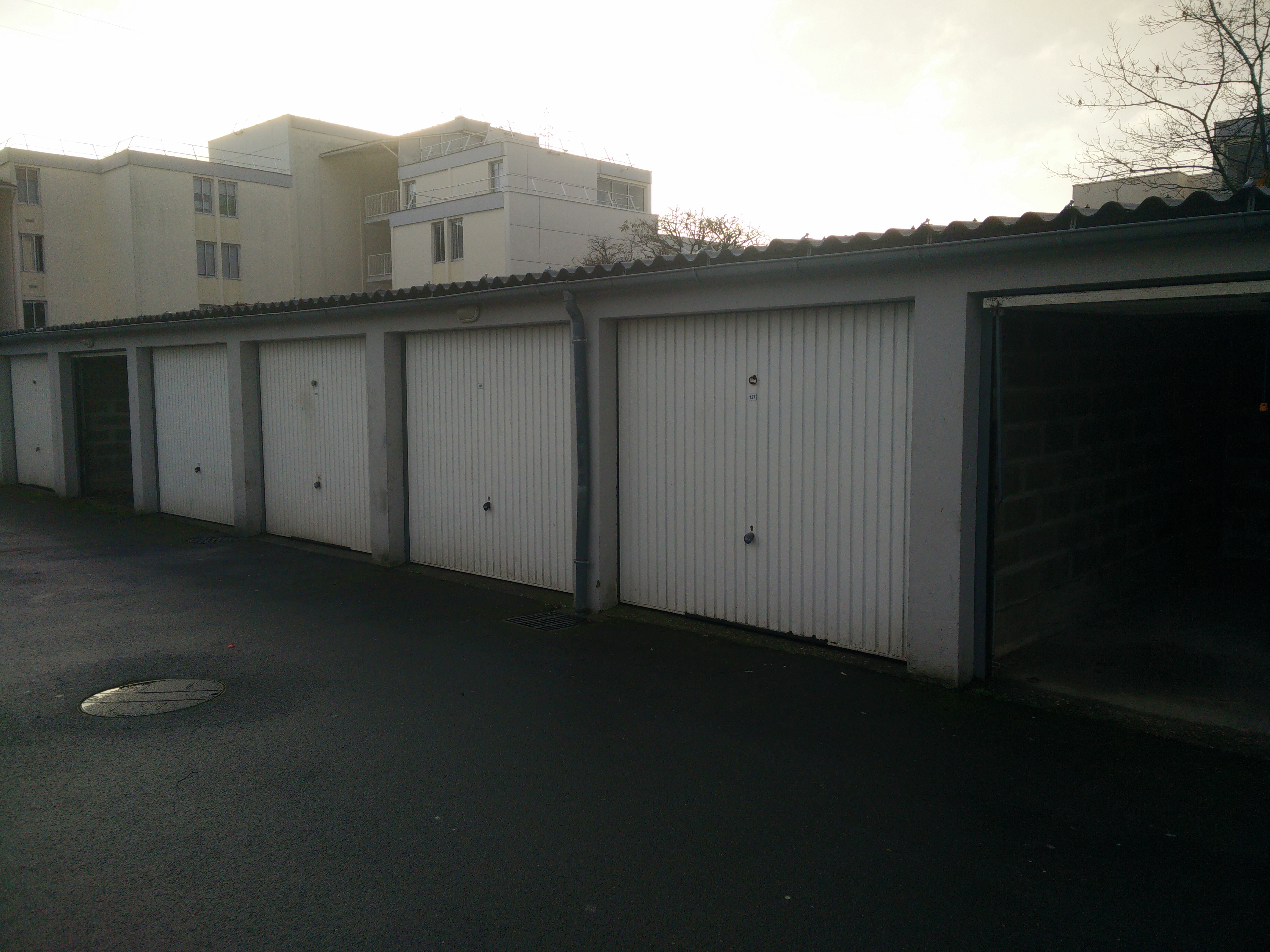 Garage proche tramway à Cenon
