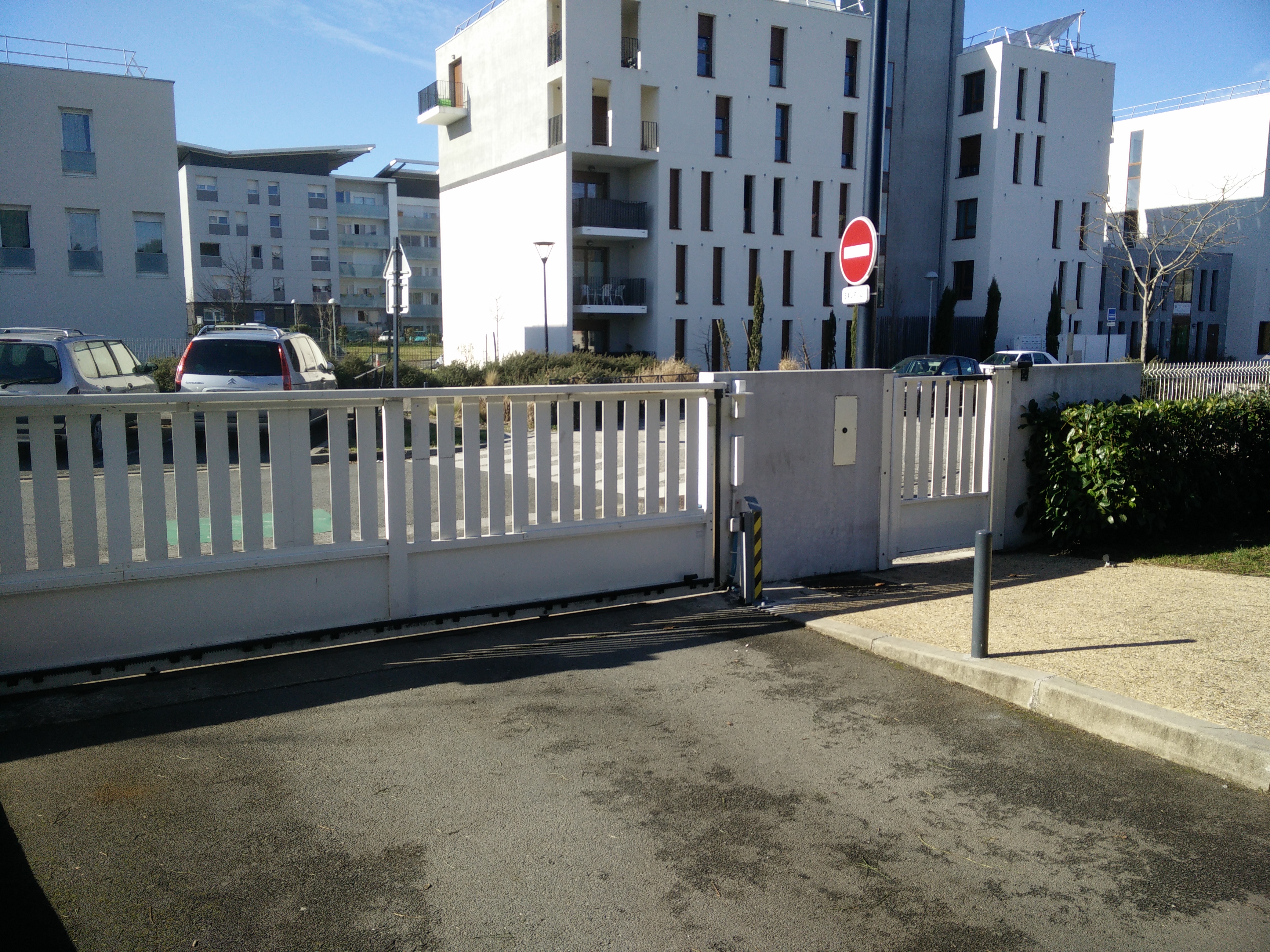 Garage en location proche de Bordeaux