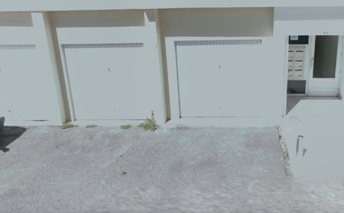 A louer, très grand garage / Pessac