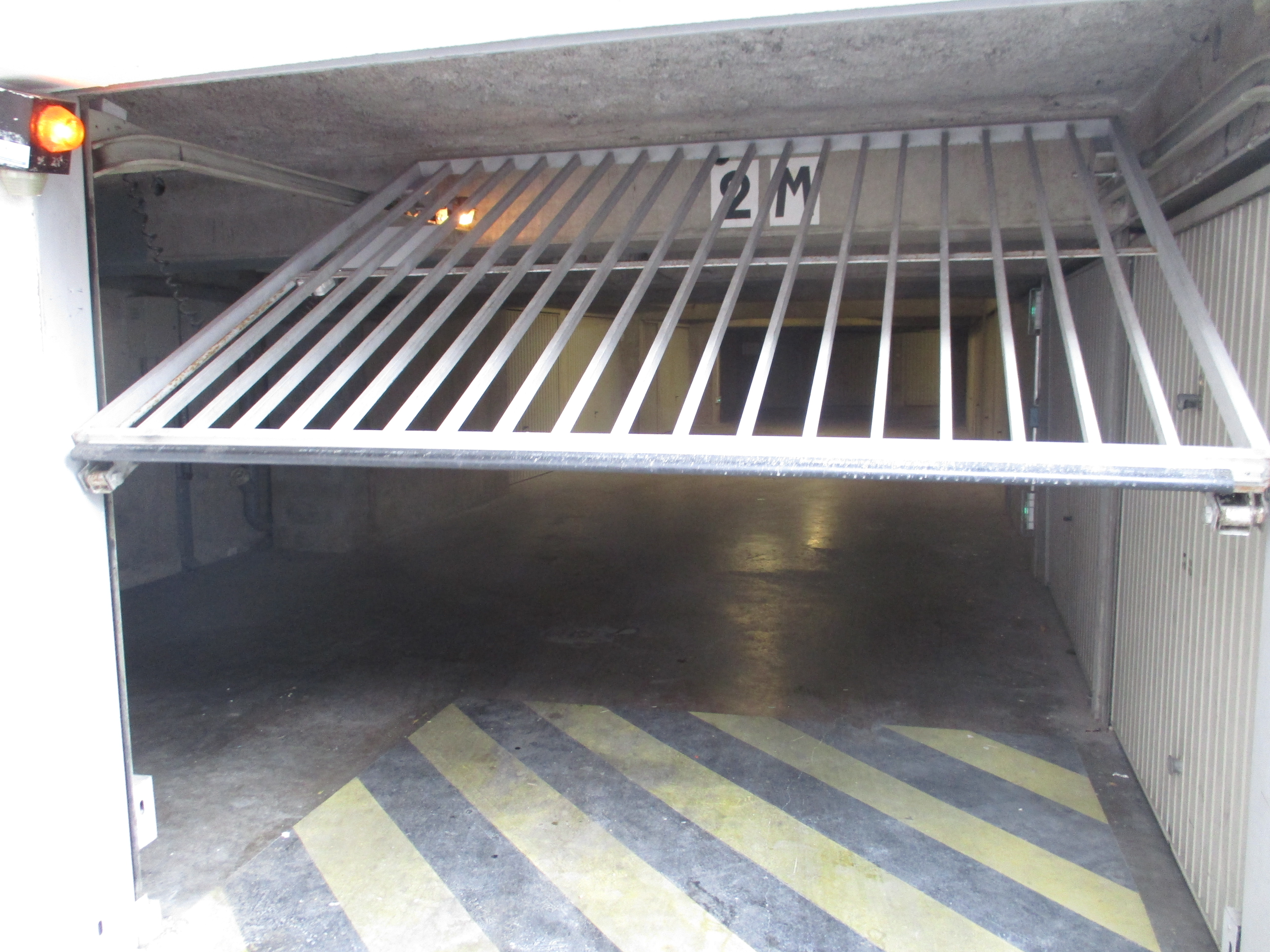 Location garage fermé Bordeaux