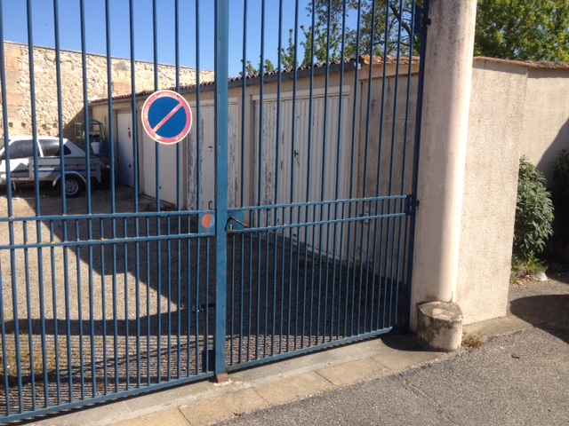 Garage à louer