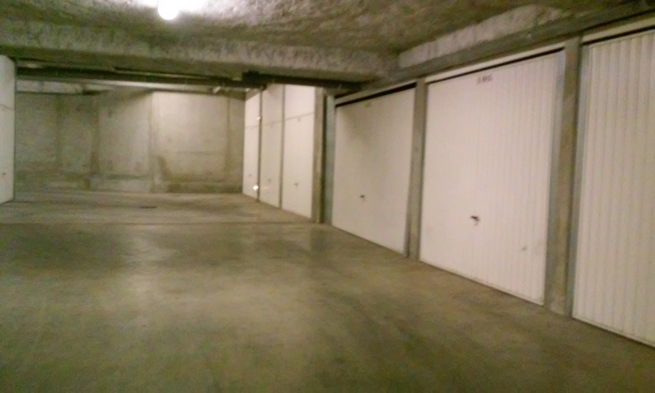 Garage/Stationnement / Feyzin.