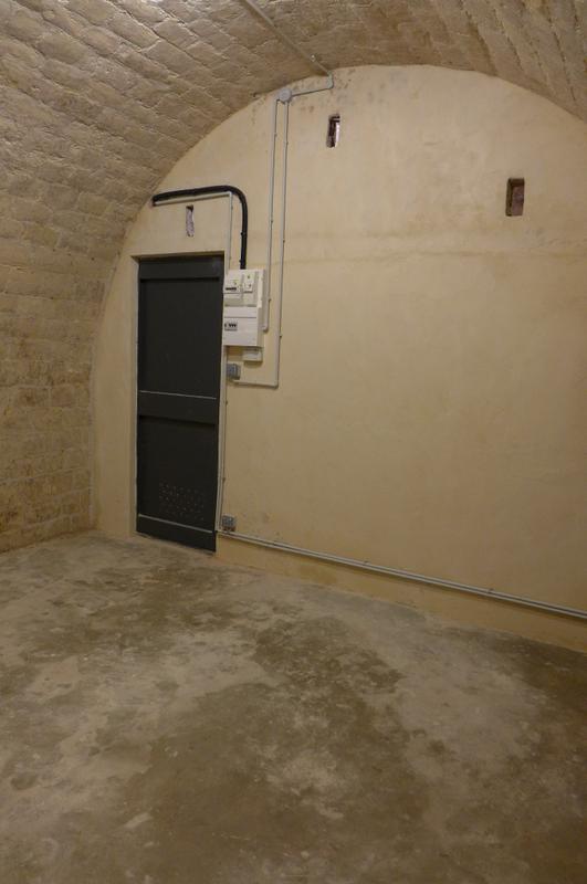 Grande cave refaite à neuve pour garde-meuble