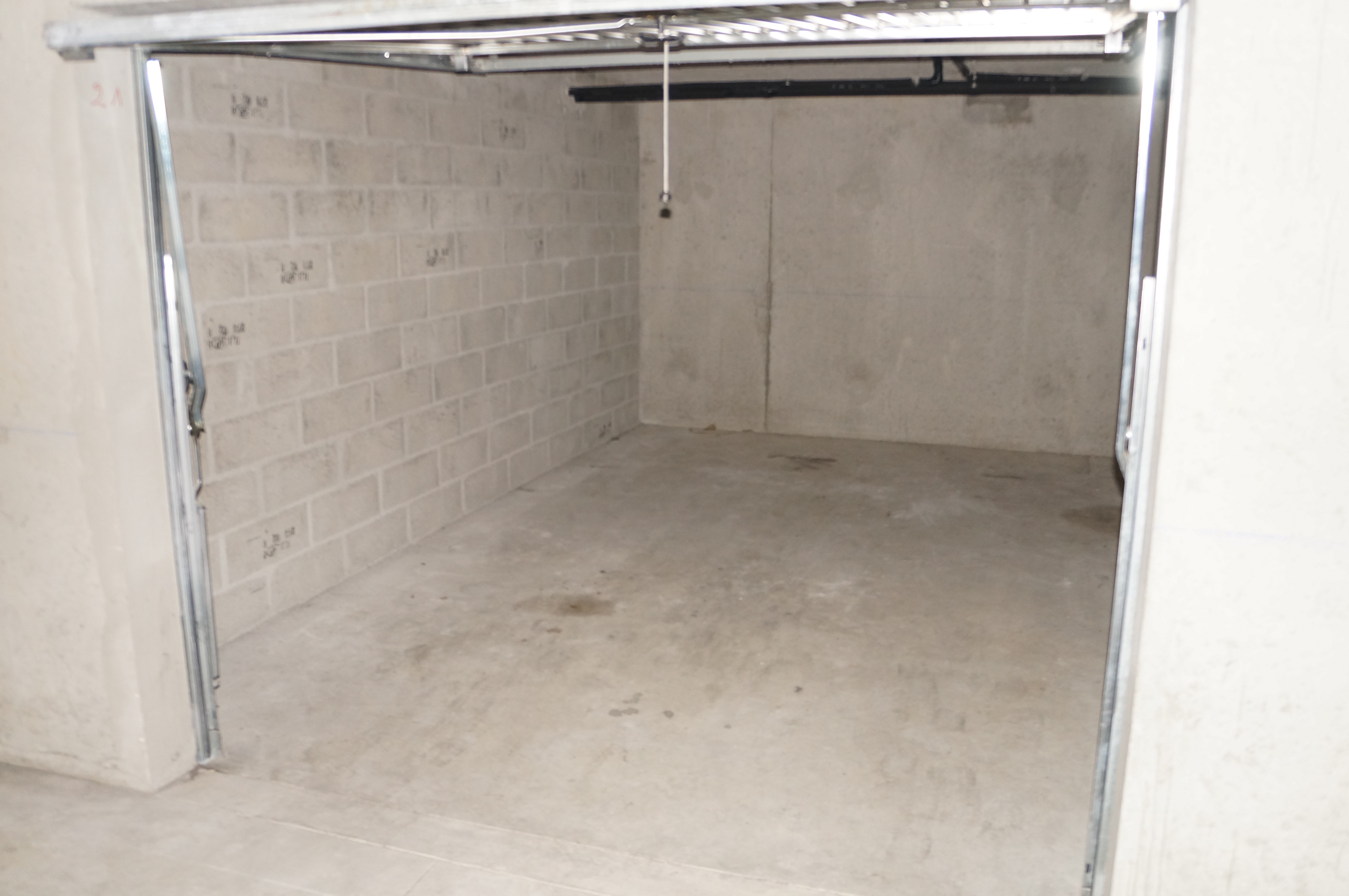 Location garage privé / Saint Aubain les Elbeufs