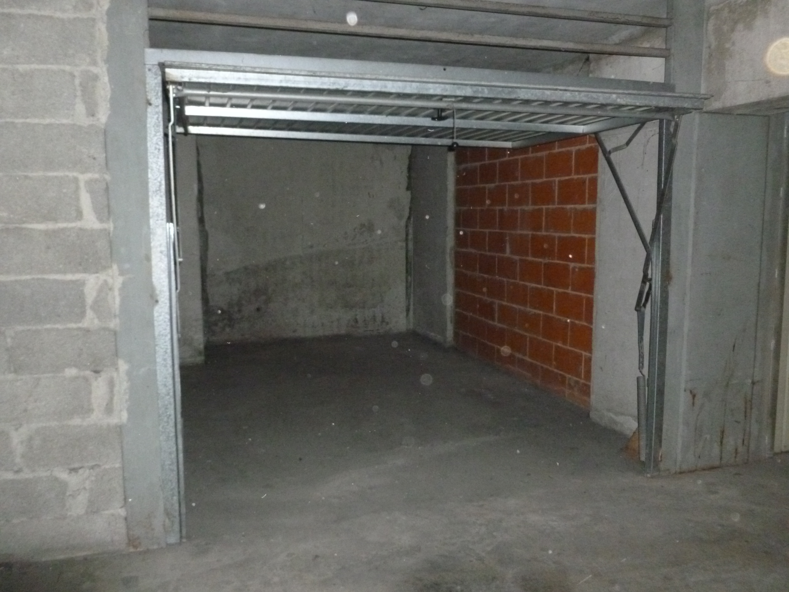 INTRA - Garage Box fermé Toulouse