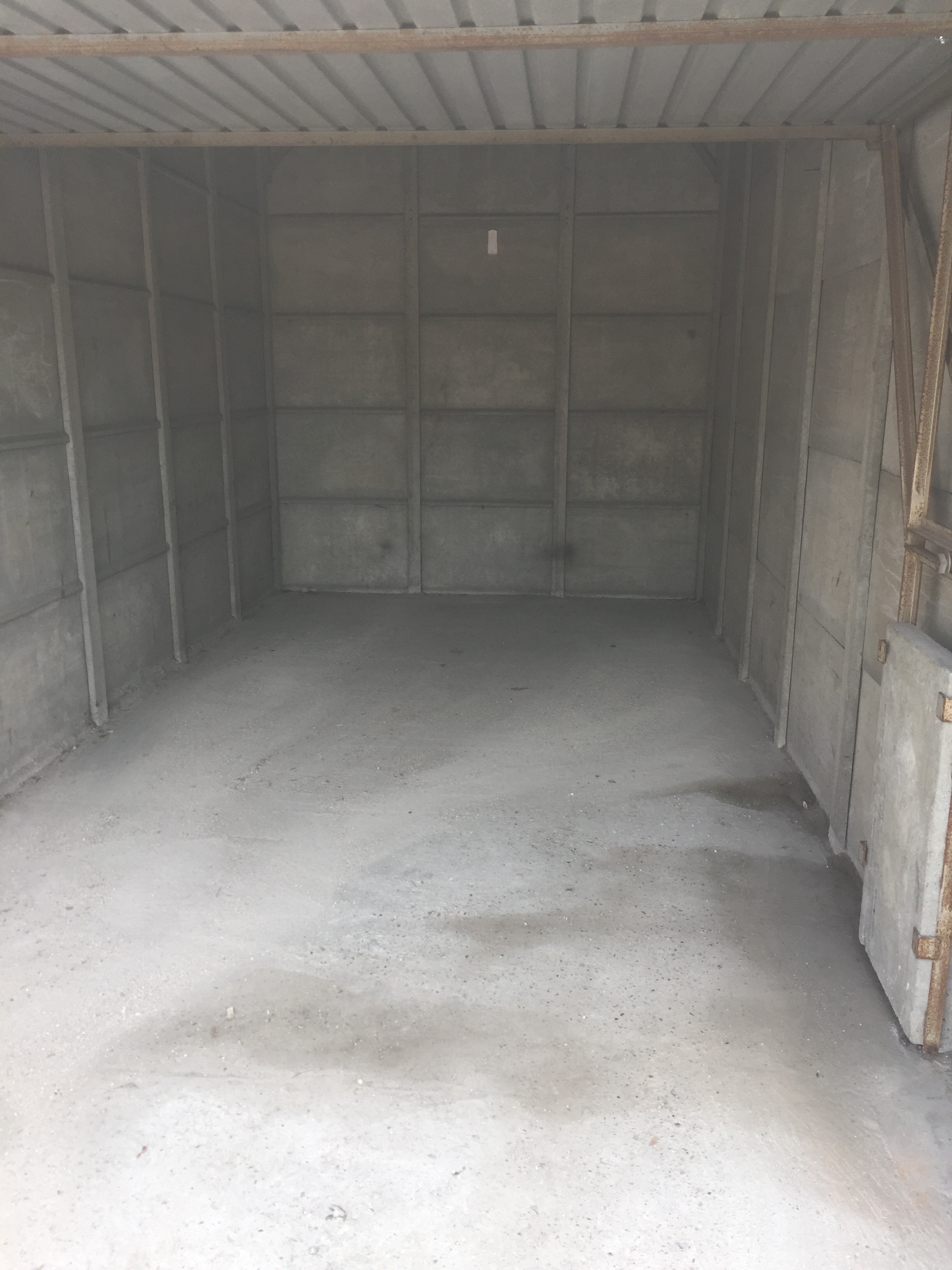 A louer /Garage / Pessac