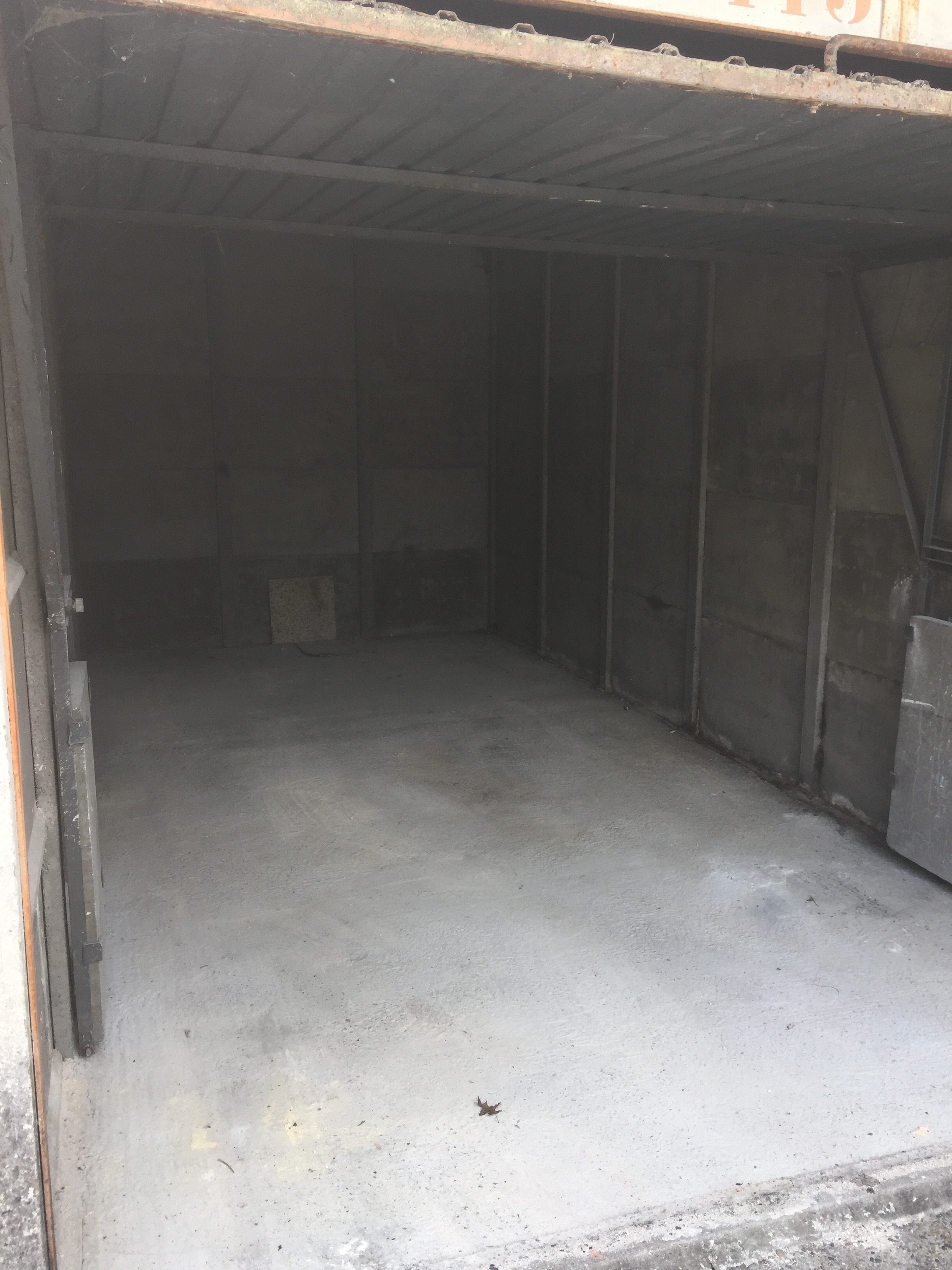 A louer /Garage / Pessac
