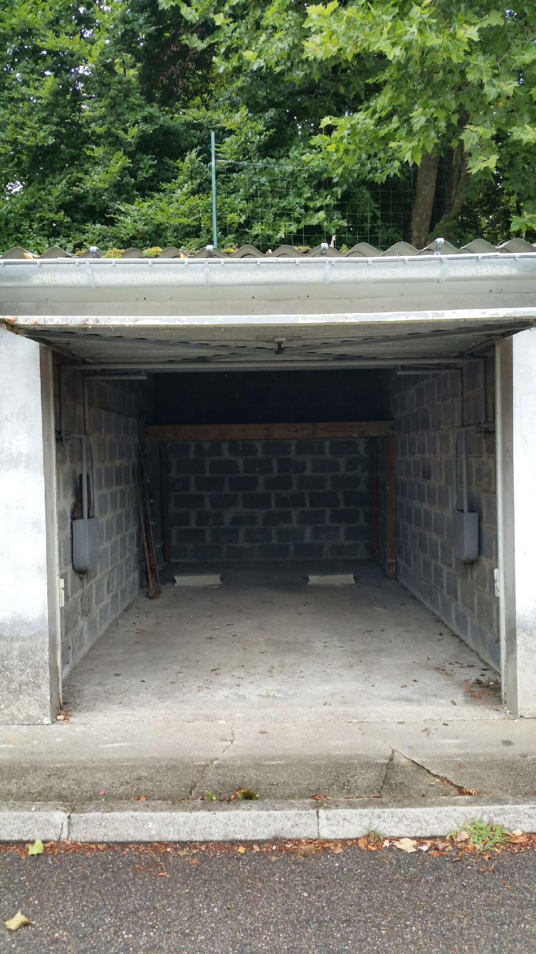 Location grand garage