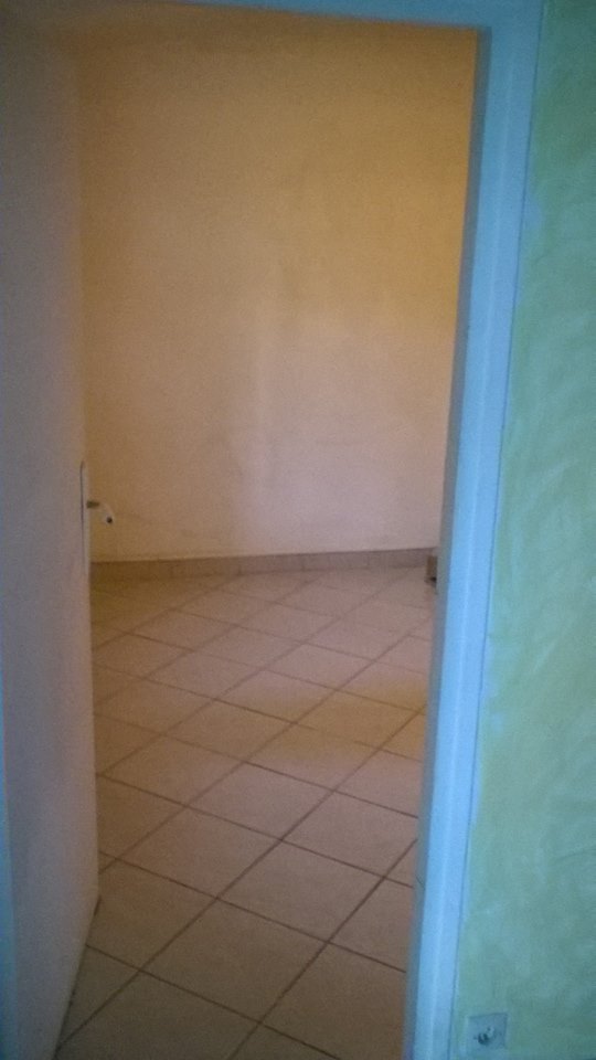 Dépendance 8,4m² pour stockage Miramas quartier les Chirons
