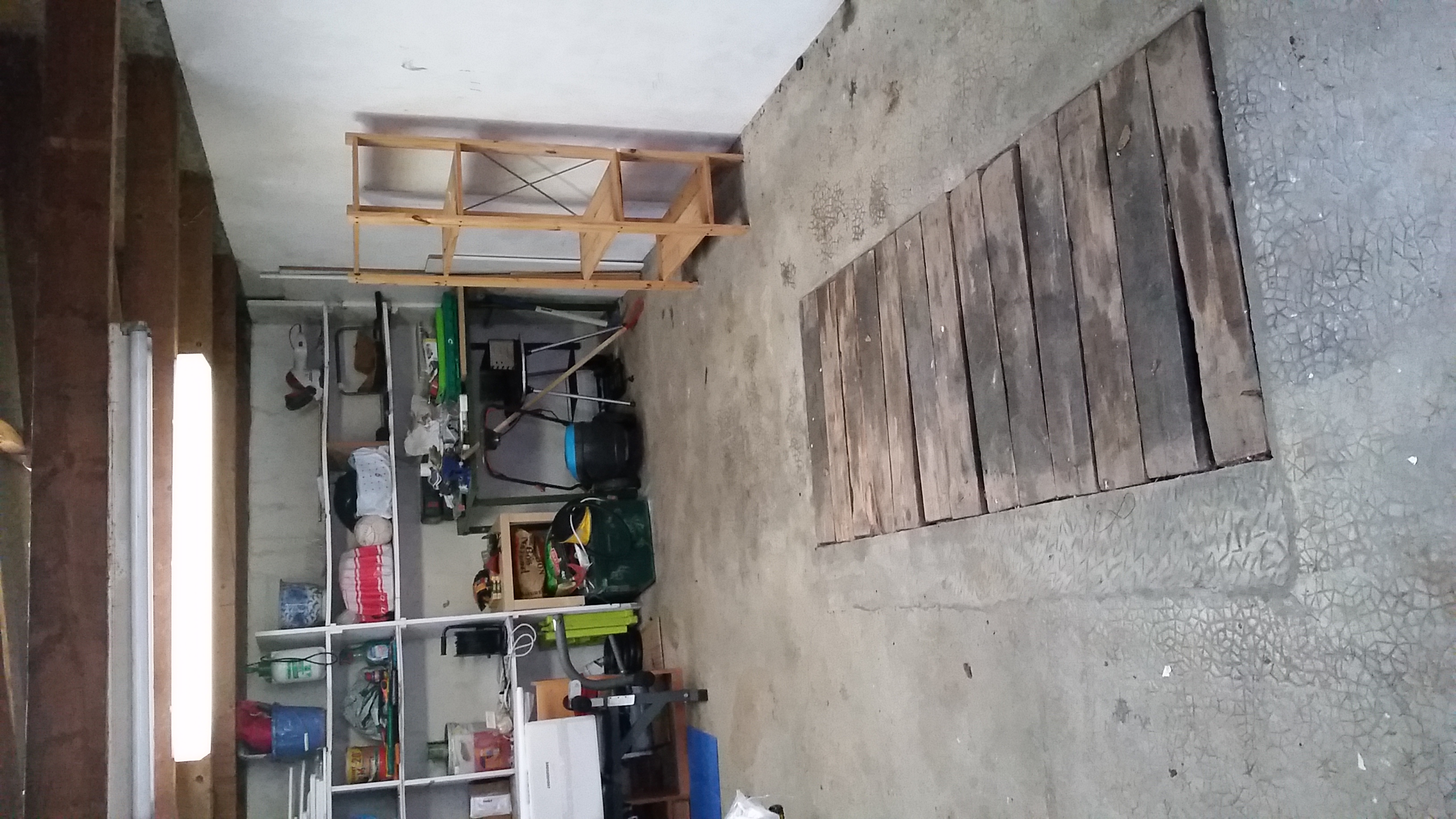 Garage pour stockage à louer