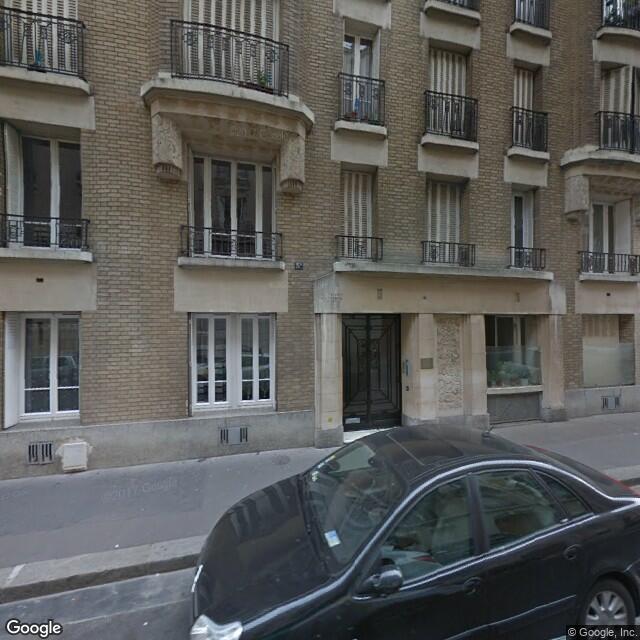 Alesia - Cave 4m2 dans bel immeuble 1920.