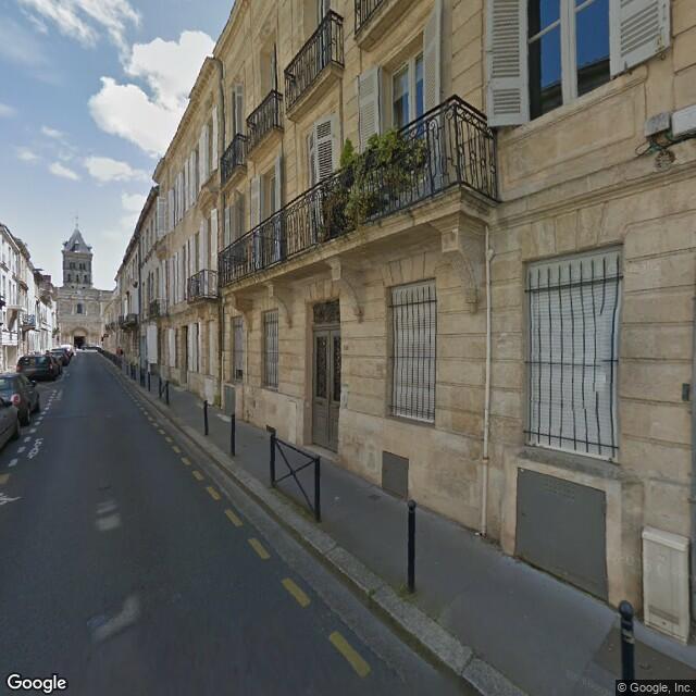 KEY - Belle cave saine sur Bordeaux