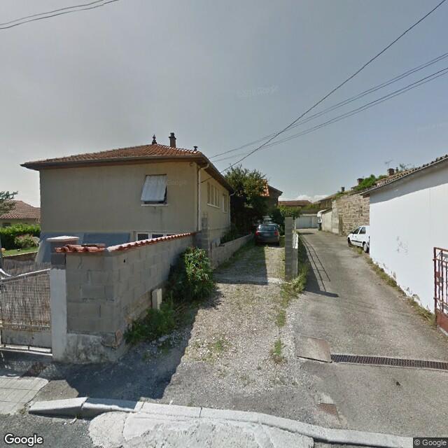 Box fermé avec 2 clés très sécurisé