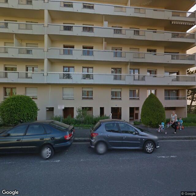 grand espace de stockage a louer