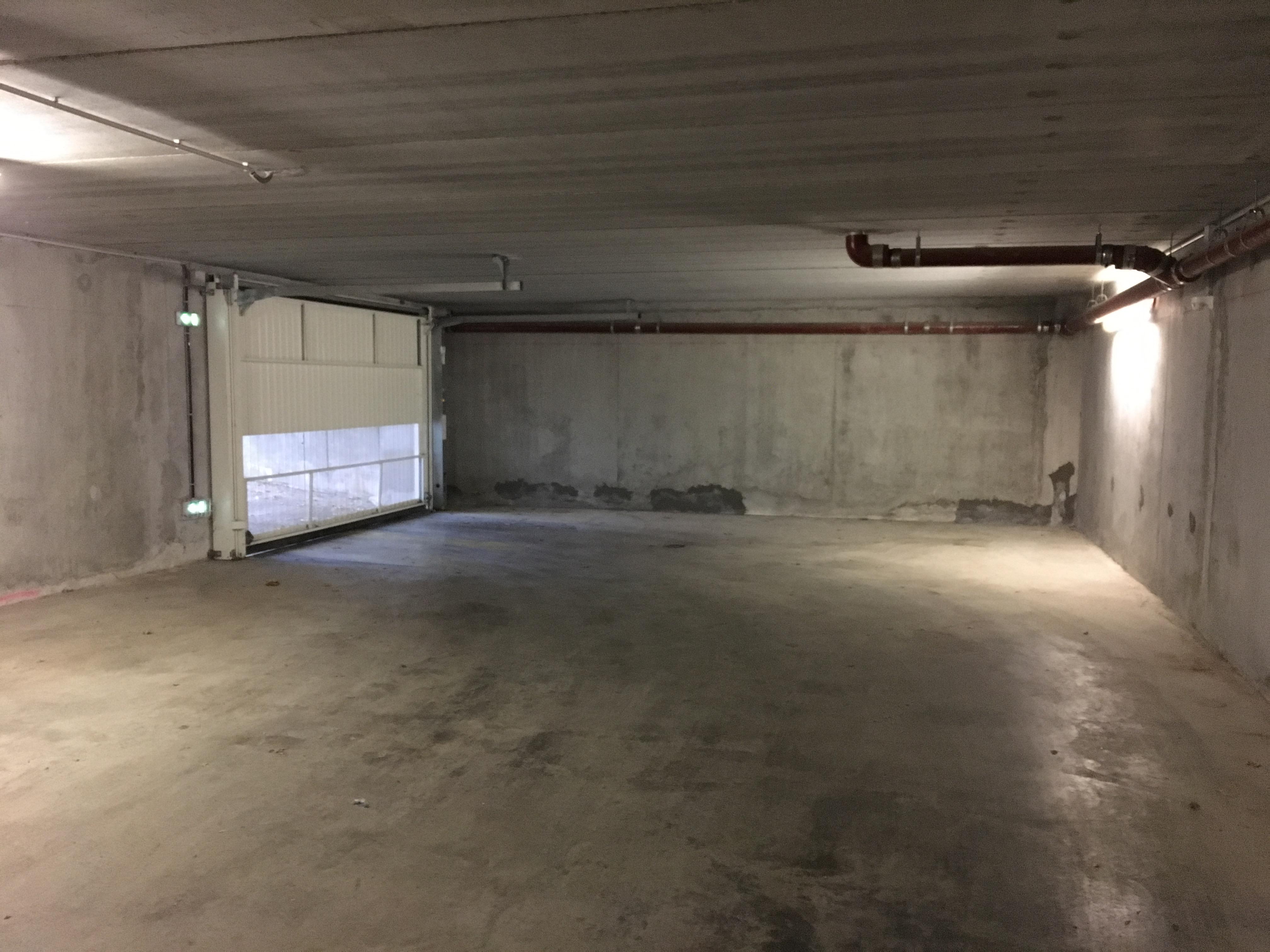 Grand Garage individuel / Bourg-en-Bresse