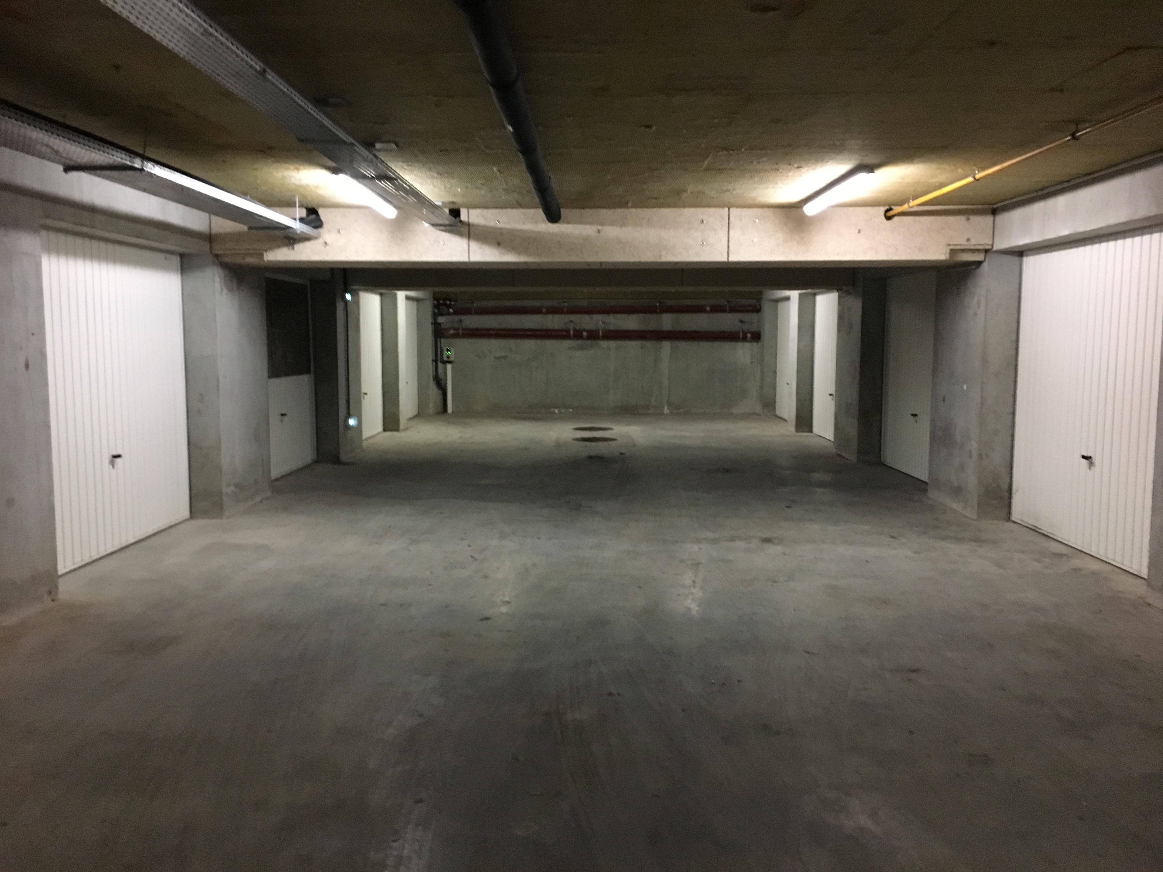 Grand Garage individuel / Bourg-en-Bresse