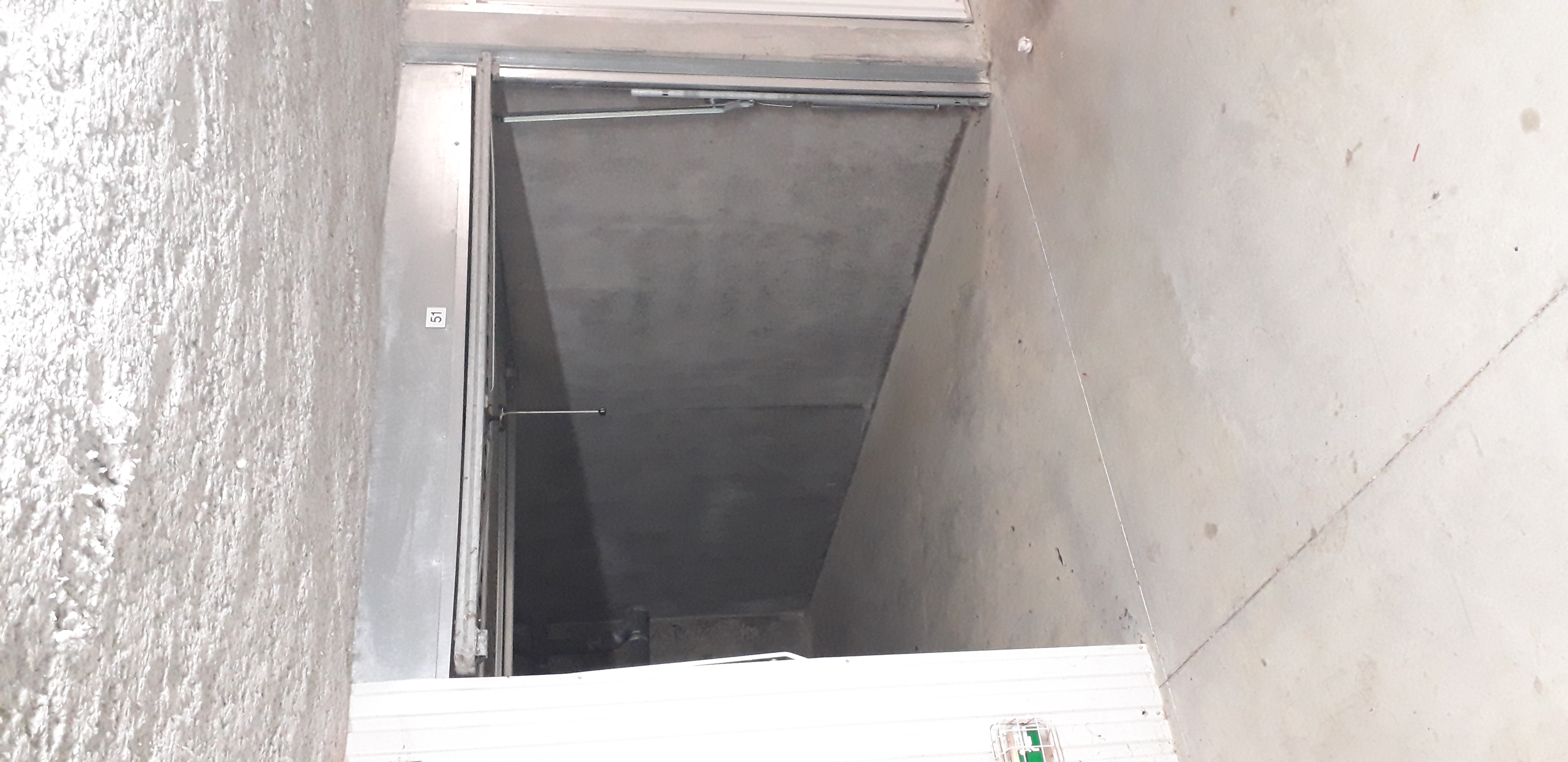 Garage sécurisé 15m²