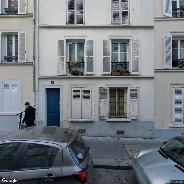 Location d'une petite cave à Paris 18 dans