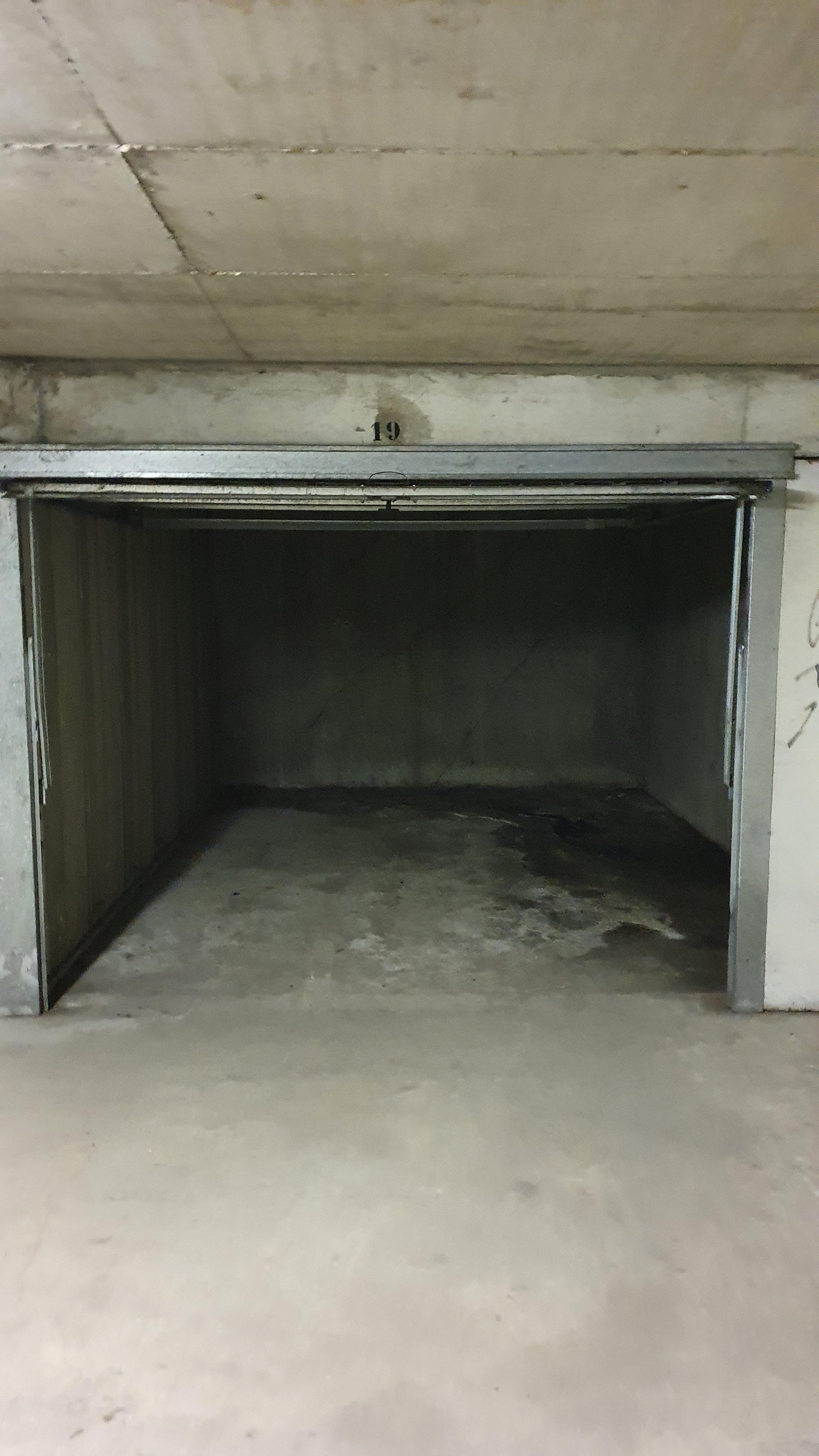 Box en location pour parking fermé