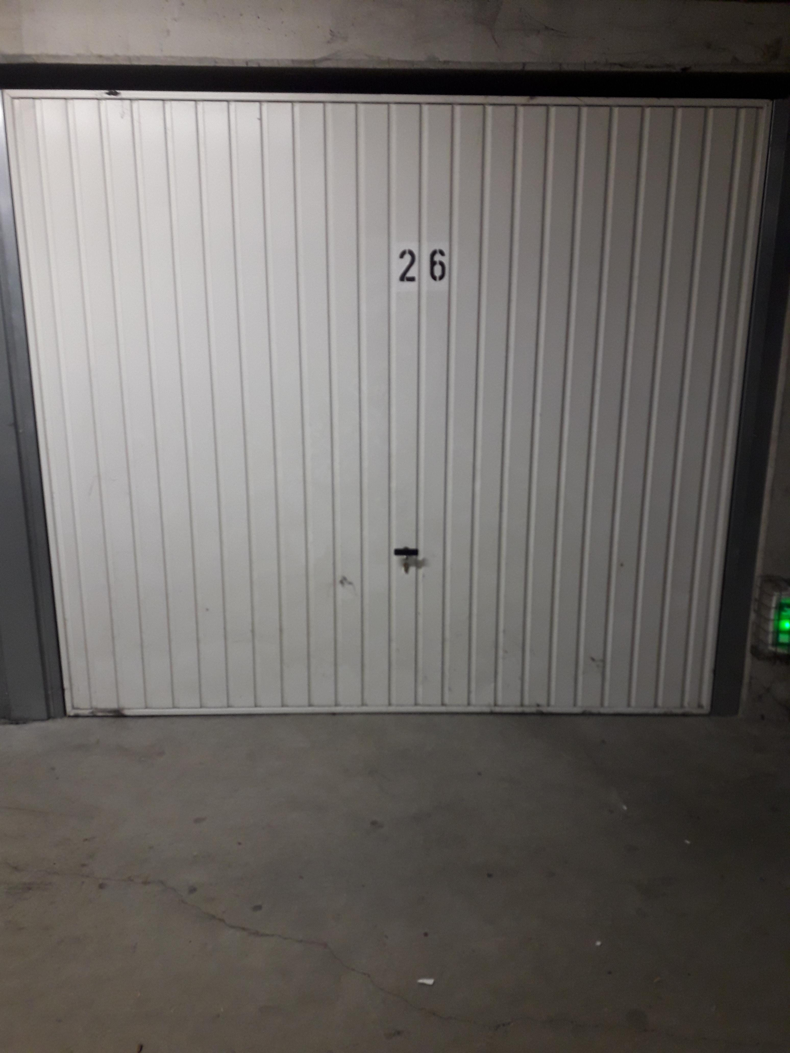 Garage 13m2 sous-sol sécurisé
