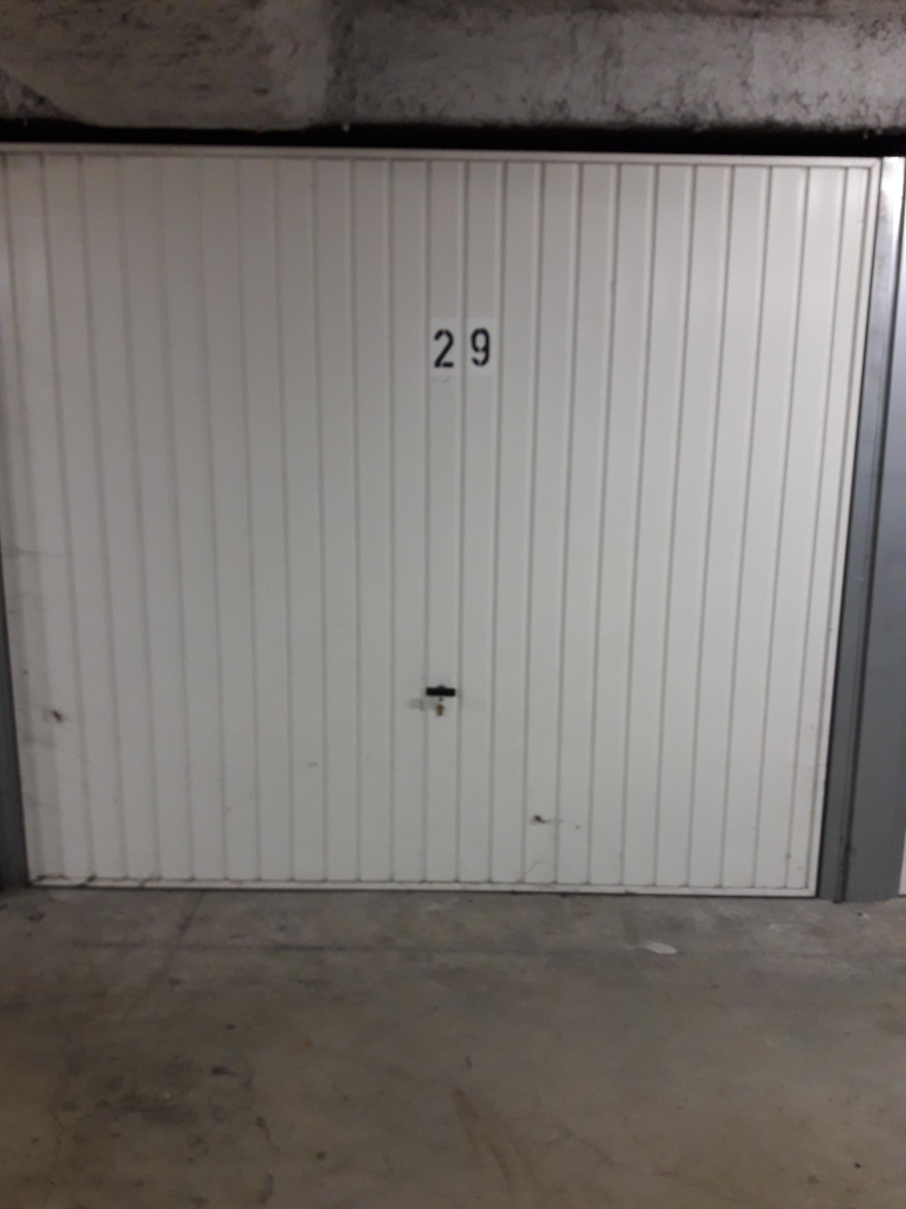 Parking fermé Grigny