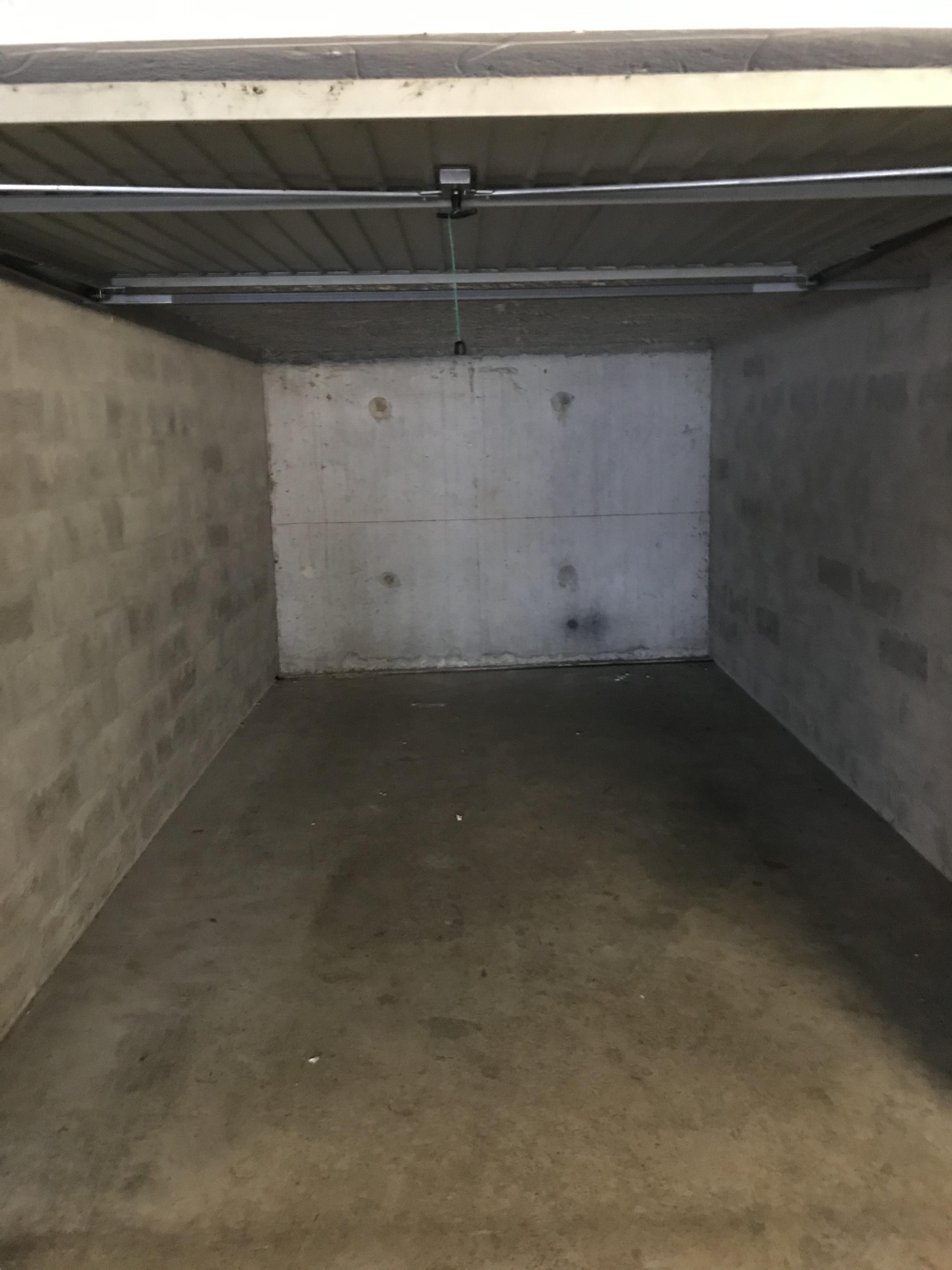 Parking privé / Mérignac / Proche Bordeaux