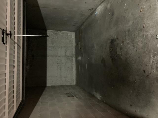 INTRA - Garage / parking petit véhicule