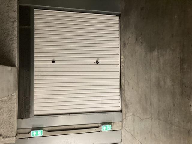 Parking / Garage