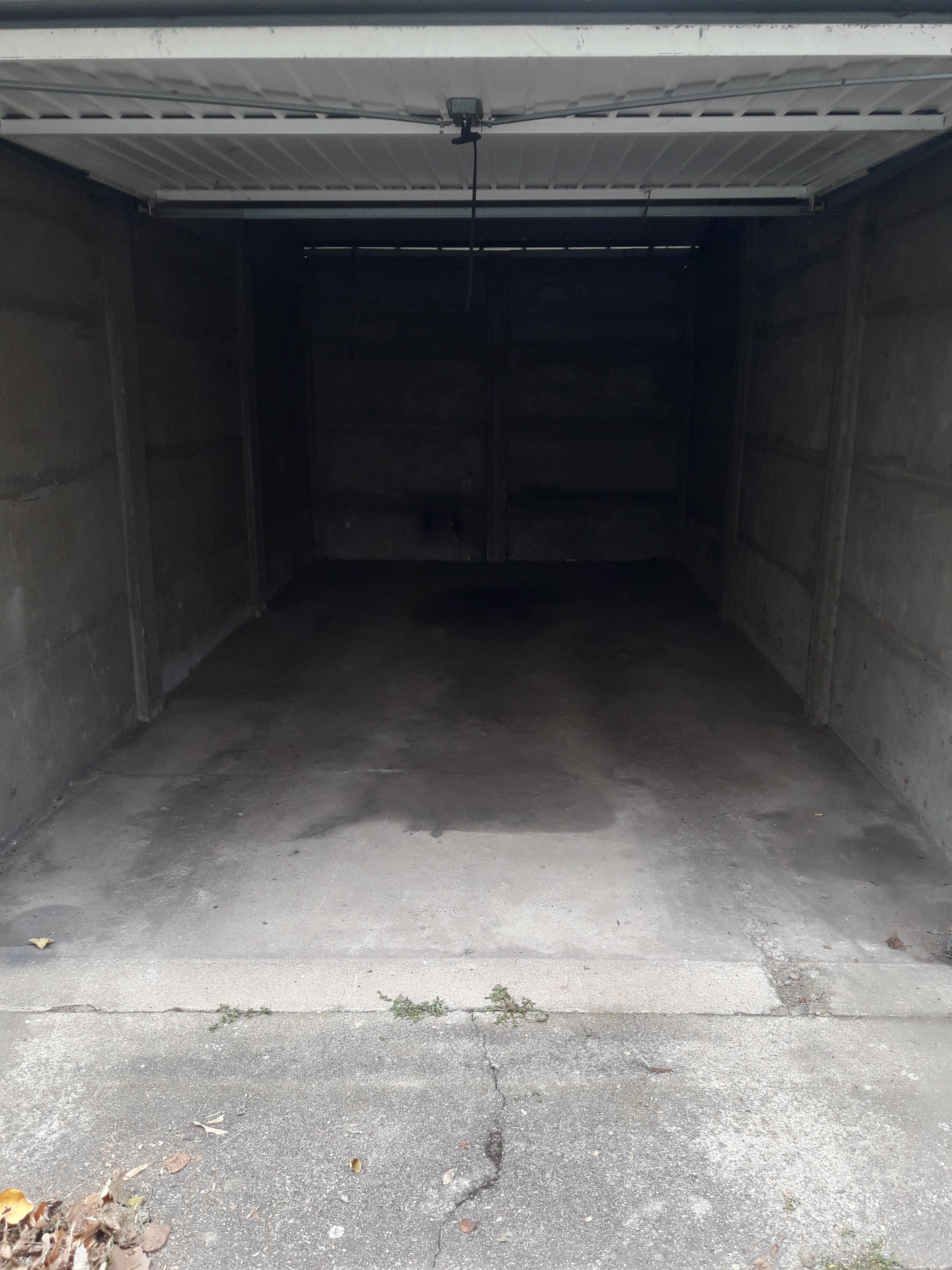 Box à la location / Quais de Sédaillian