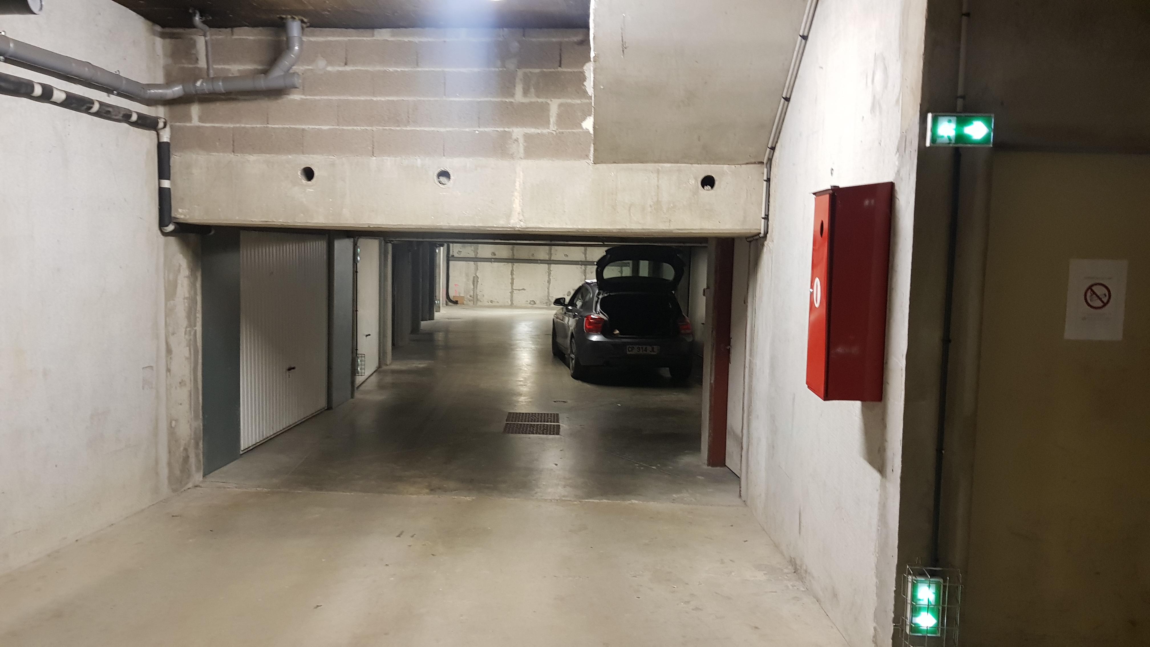 Parking Ars-sur-Moselle