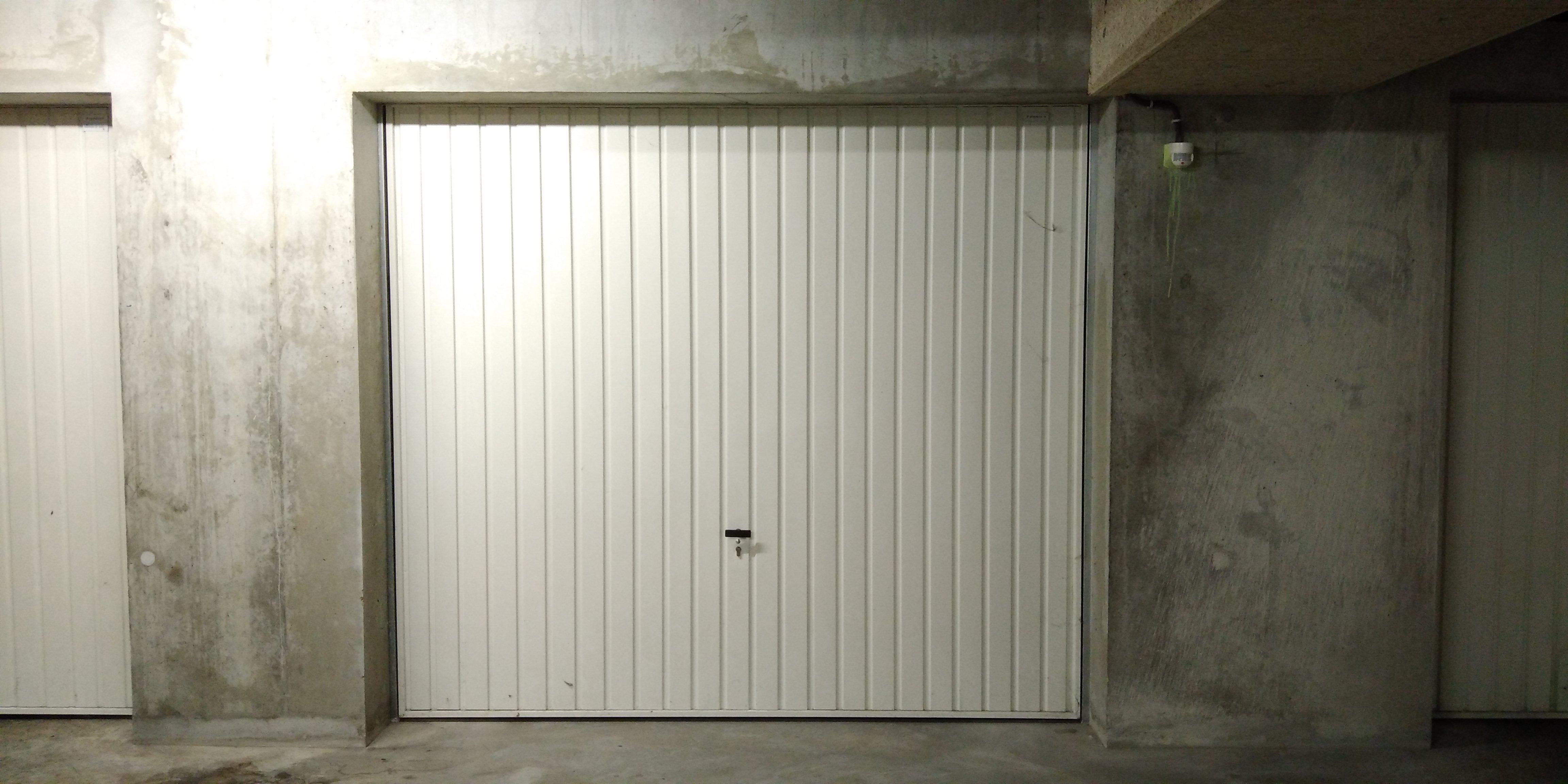 Location garage / proche Lidl de Bourg